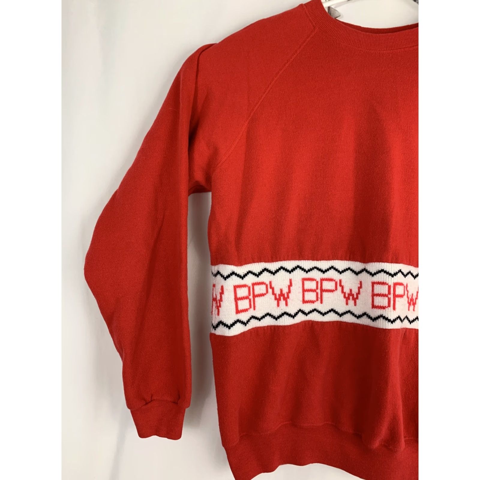 Hanes VINTAGE Hanes Mens XL Crewneck Pullover Sweater Red USA Long Sleeve BPW Cotton Blend 25” Chest 27” Length Size US XL / EU 56 / 4 - 2 Thumbnail