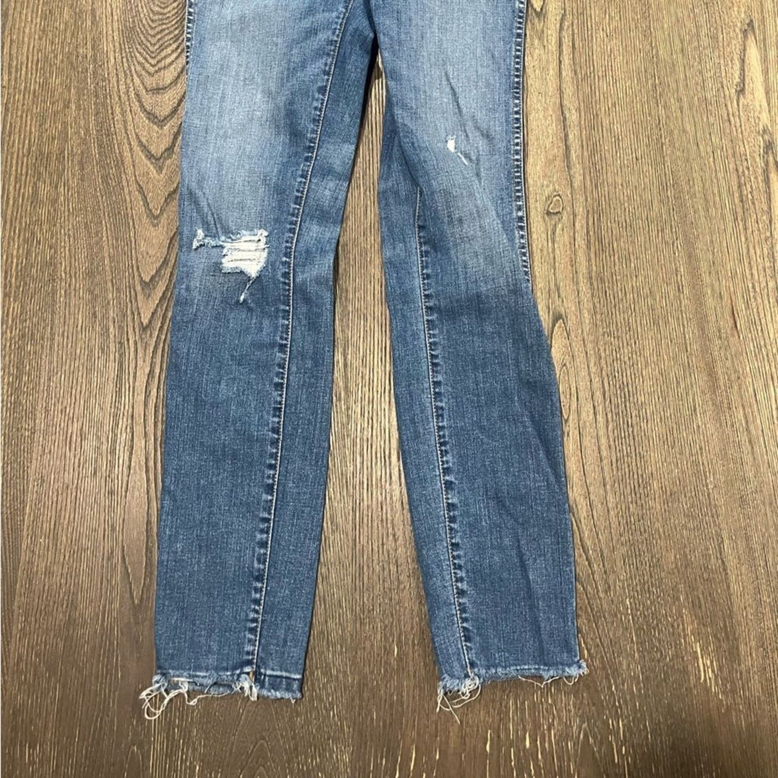 Madewell Madewell Mid Rise Ripped Knee Distressed Skinny Jean Size 25 Size 25" / US 0 / IT 36 - 2 Thumbnail