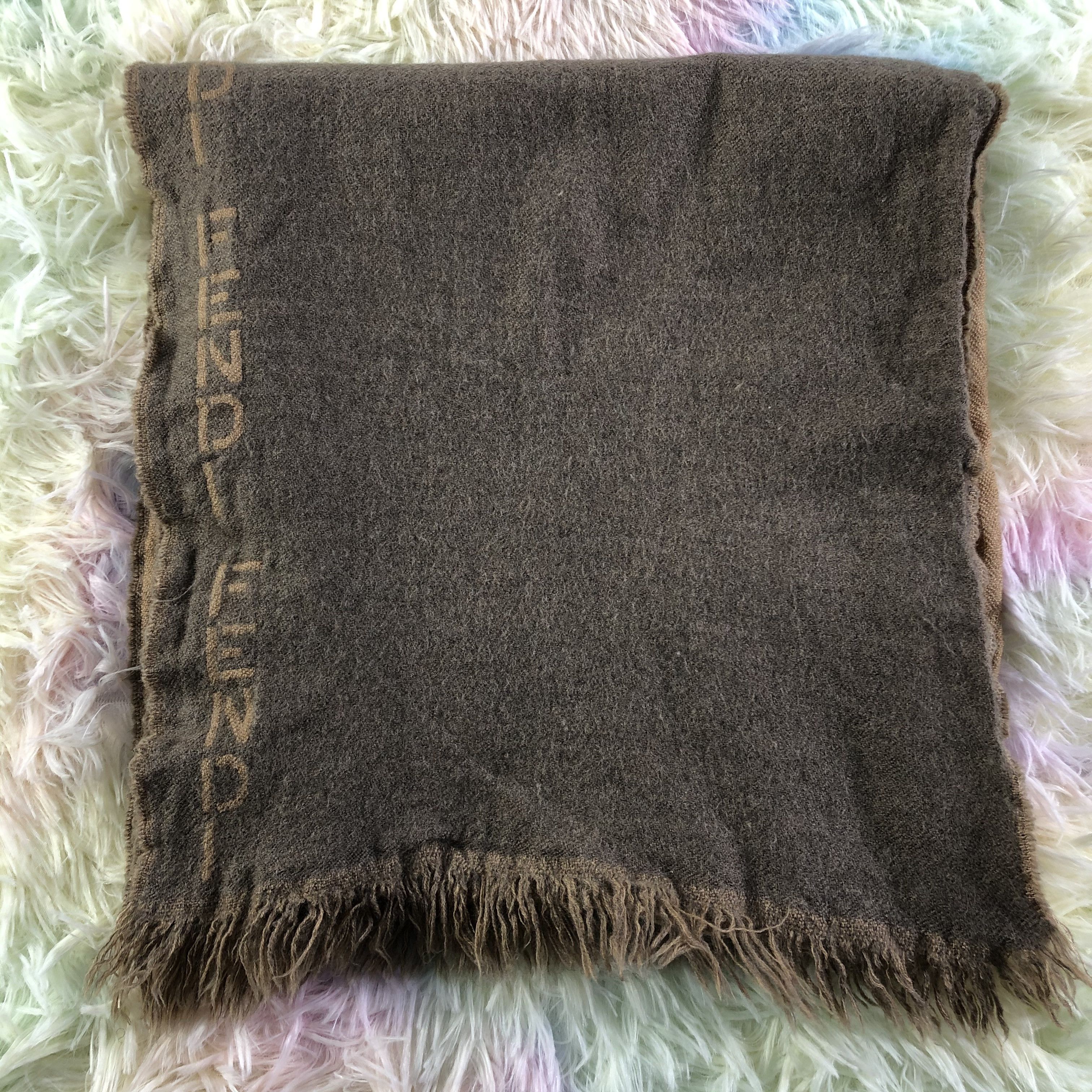 Vintage Fendi Scarf / Muffler / Neckwear Size ONE SIZE - 2 Thumbnail
