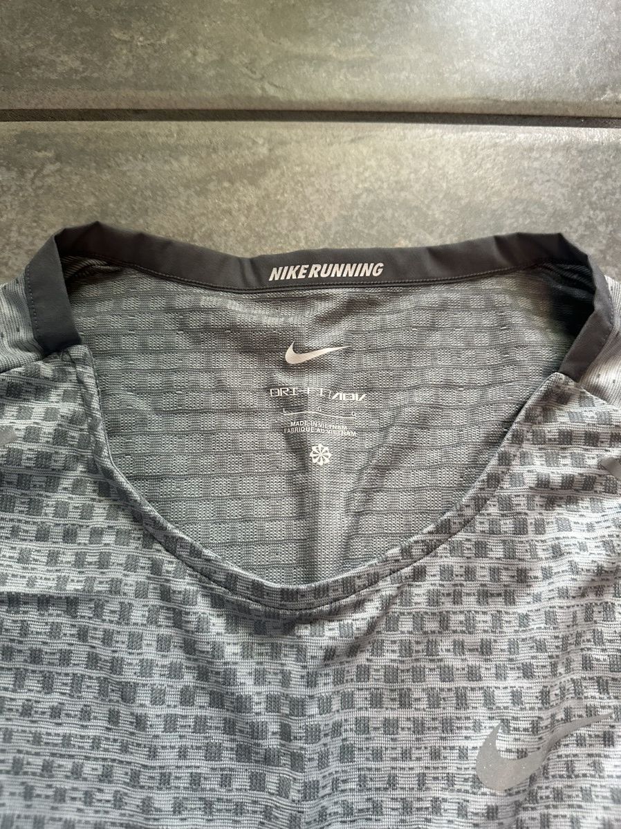 Nike Nike Pro long sleeve DriFit Size US L / EU 52-54 / 3 - 3 Thumbnail