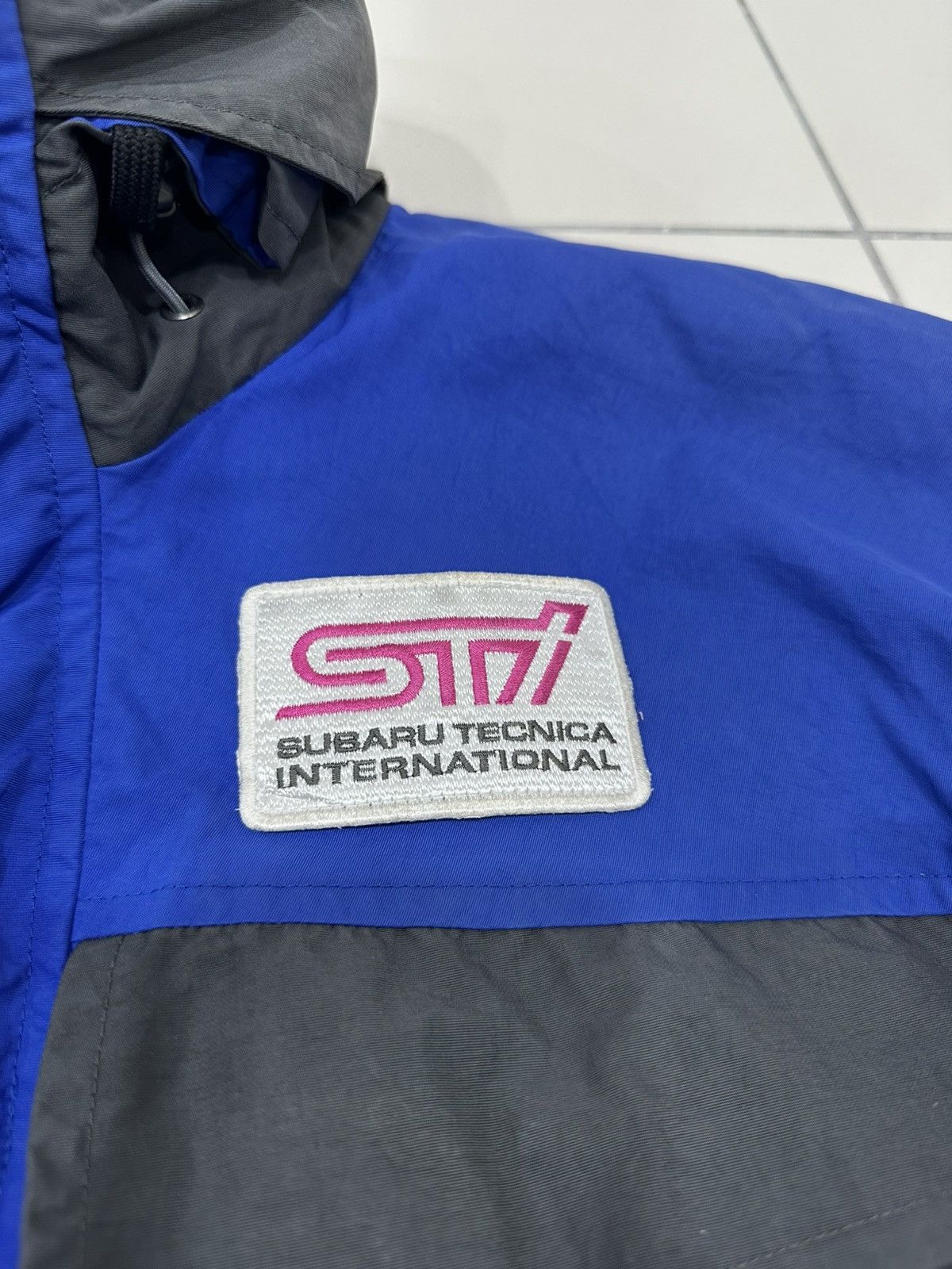 Vintage Vintage Subaru STI Subaru Tecnica International Racing Team Size US L / EU 52-54 / 3 - 3 Thumbnail