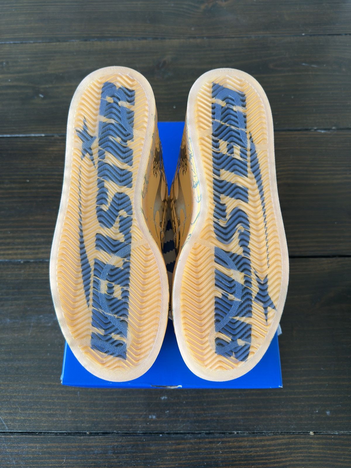 HELLSTAR adidas x HELLSTAR Superstar Hazy Orange Size US 10.5 / EU 43-44 - 7 Thumbnail