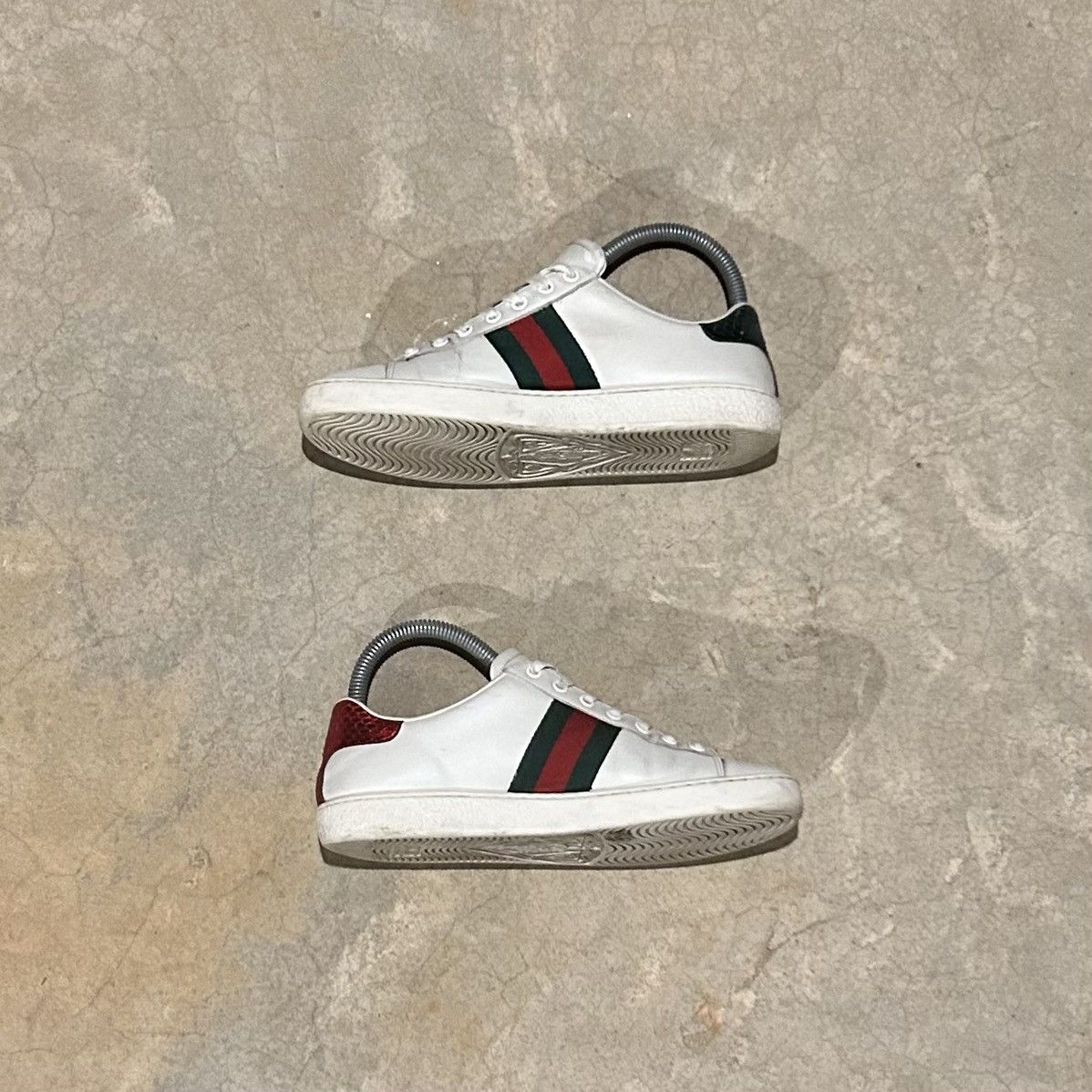 Designer × Gucci Gucci Ace Web Stripe Embroidered Arrow Leather Shoes US 5 Size US 5 / EU 37 - 3 Thumbnail
