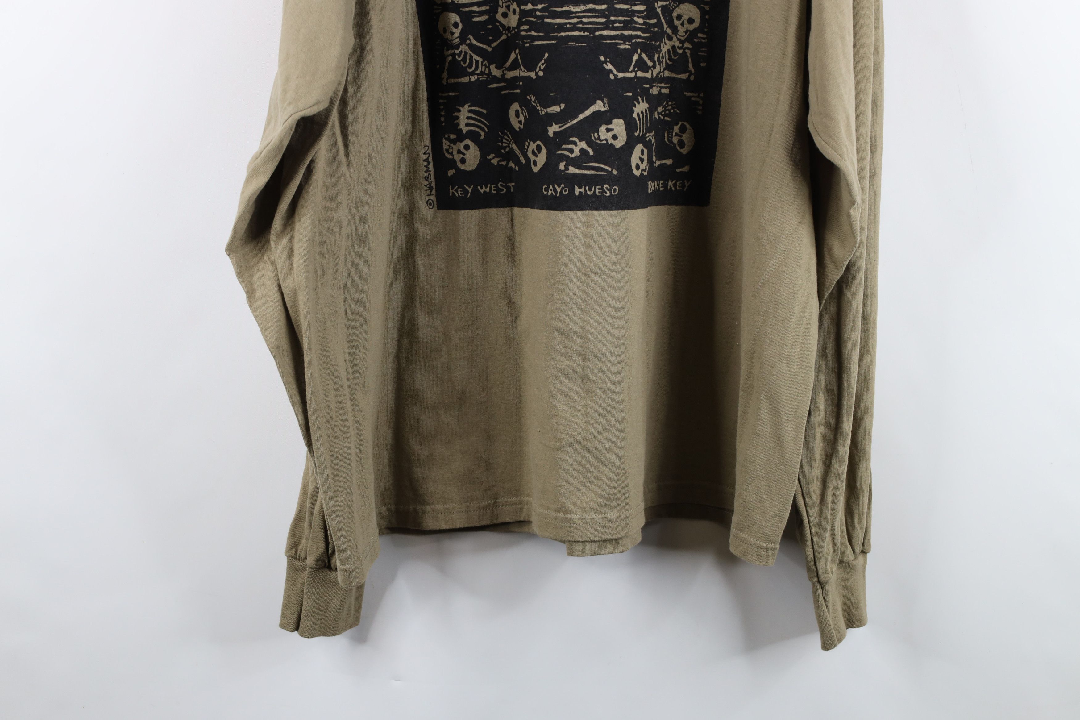Vintage Vintage 90s Streetwear Bone Key Cayo Hueso Key West T-Shirt Size US XXL / EU 58 / 5 - 14 Thumbnail