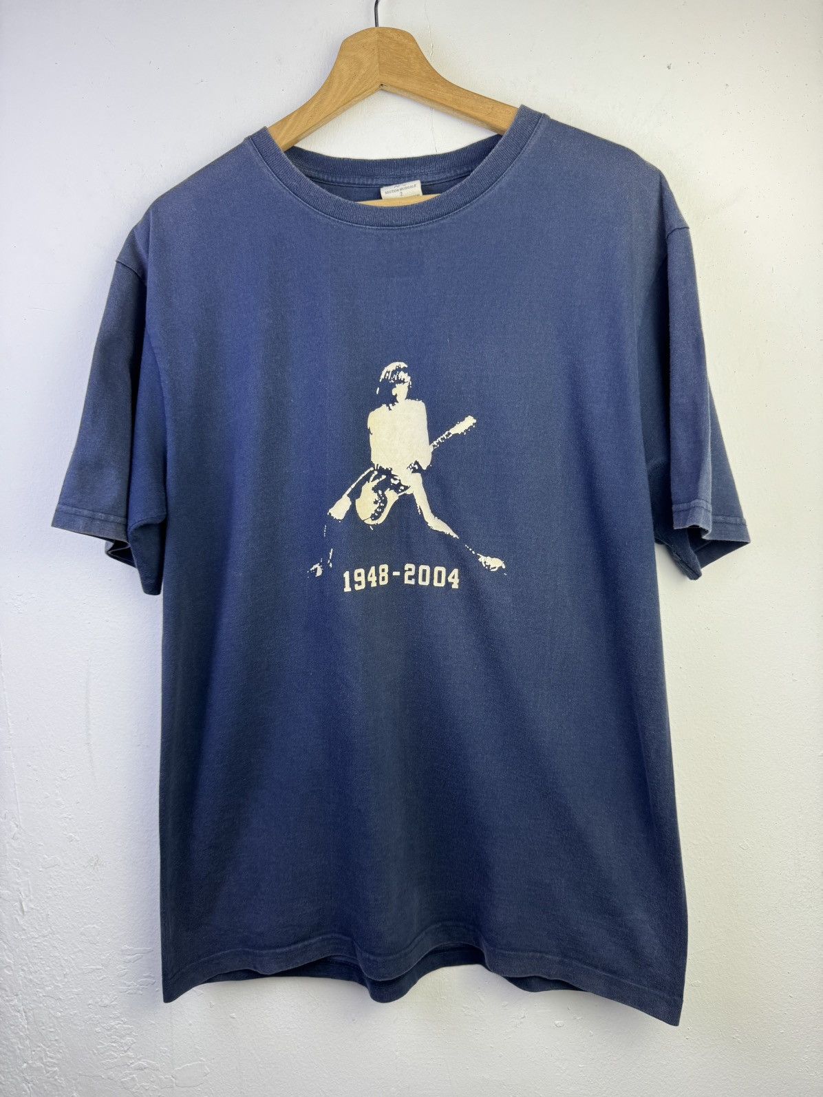 A.P.C. Vintage A.P.C. Johnny Ramone T-Shirt Size US L / EU 52-54 / 3 - 3 Thumbnail