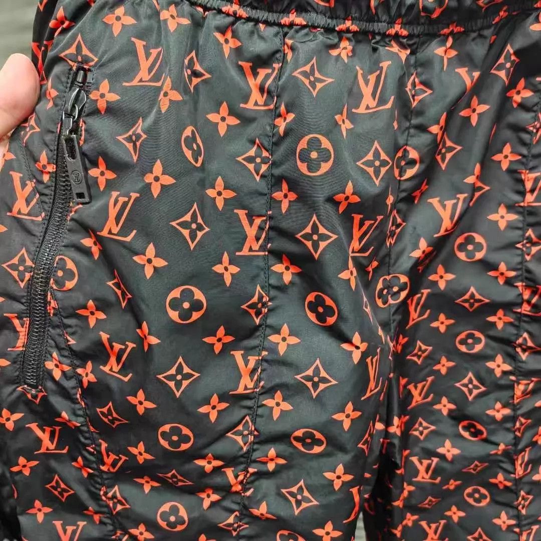 Louis Vuitton LV Red All Over Monogram Sweatpants 36 99% New Worn Size 26" / US 2 / IT 38 - 3 Thumbnail