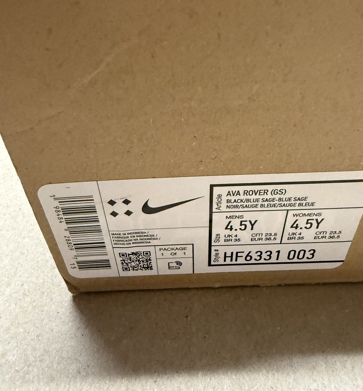 Nike Nike Ava Rover Run GS Black size 4.5y Womens 6 running Size US 6 / IT 36 - 6 Thumbnail