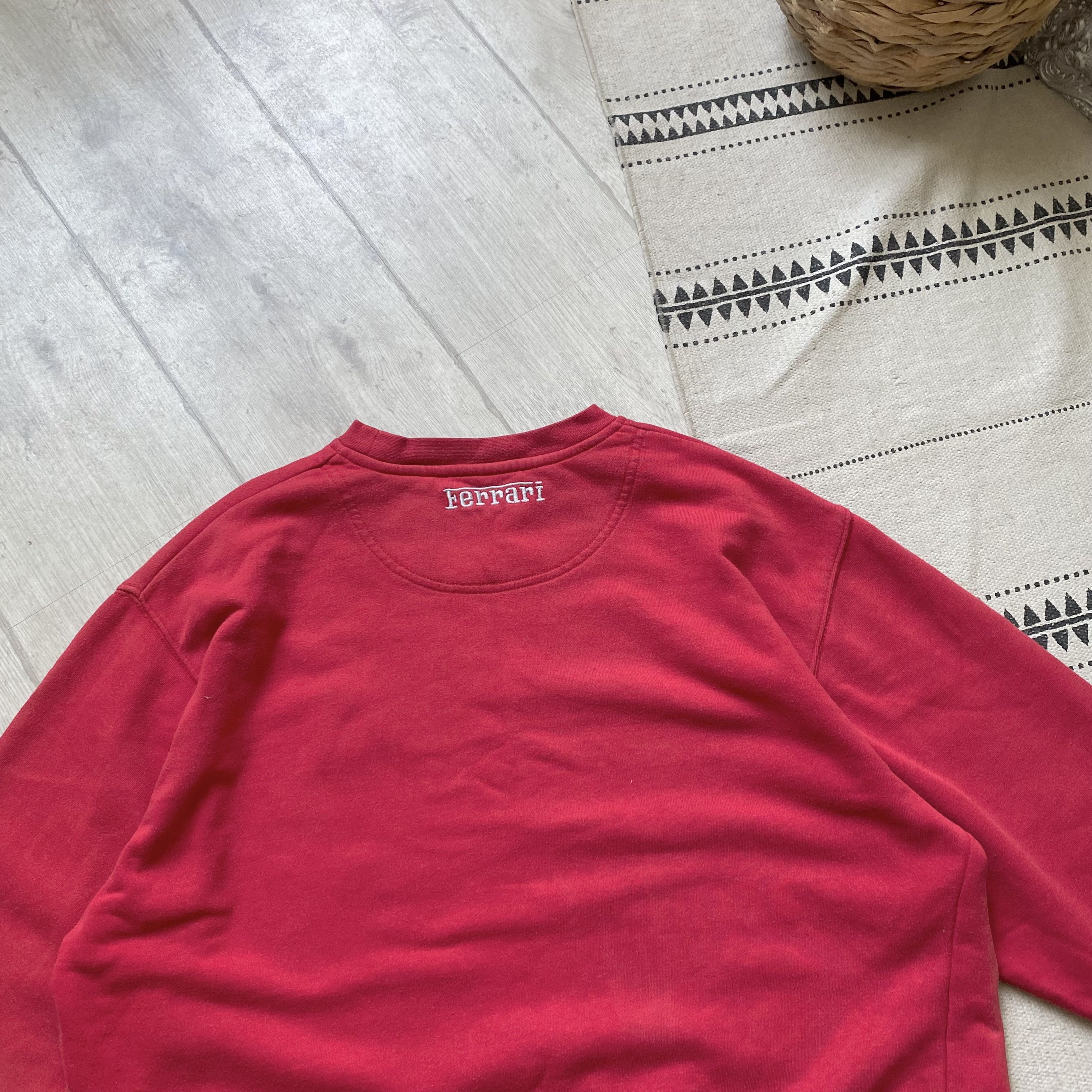 Ferrari 🏎️ Vintage 2000s Faded Racing Ferrari Sweatshirt F-1 Size US M / EU 48-50 / 2 - 10 Thumbnail