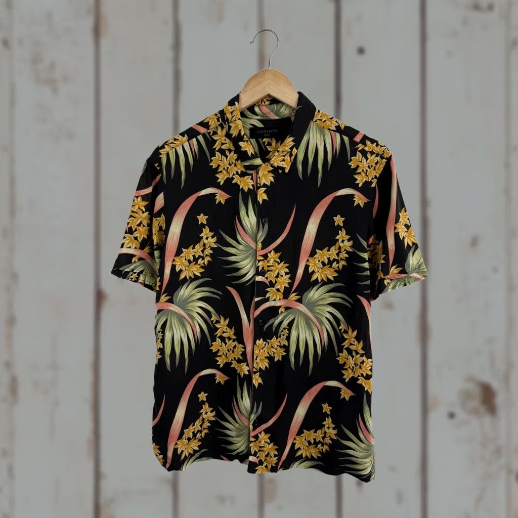 Allsaints Y2K AllSaints Floral Hawaiian Shirt Multicolor Multicolor Floral Short Sleeve Button-Up Men S Hawaiʻi Theme 90s Mens XS/S Size US S / EU 44-46 / 1 - 1 Thumbnail