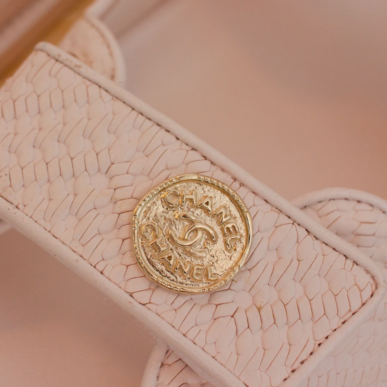 Chanel CHANEL 2022 Calfskin Velcro Dad Medallion Sandals Pink 38.5C Size US 8.5 / IT 38.5 - 13 Thumbnail