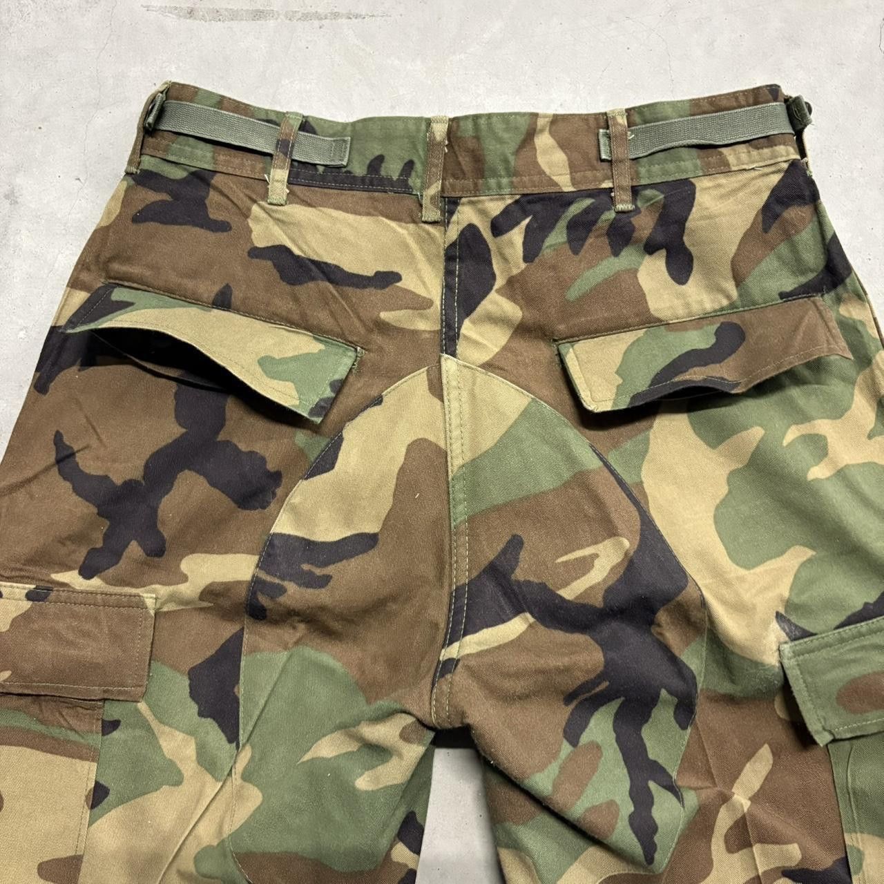Vintage Crazy Vintage Y2K/2000s Baggy Streetwear Style Skater Grunge Camo Cargo Pants! Size US 30 / EU 46 - 5 Thumbnail