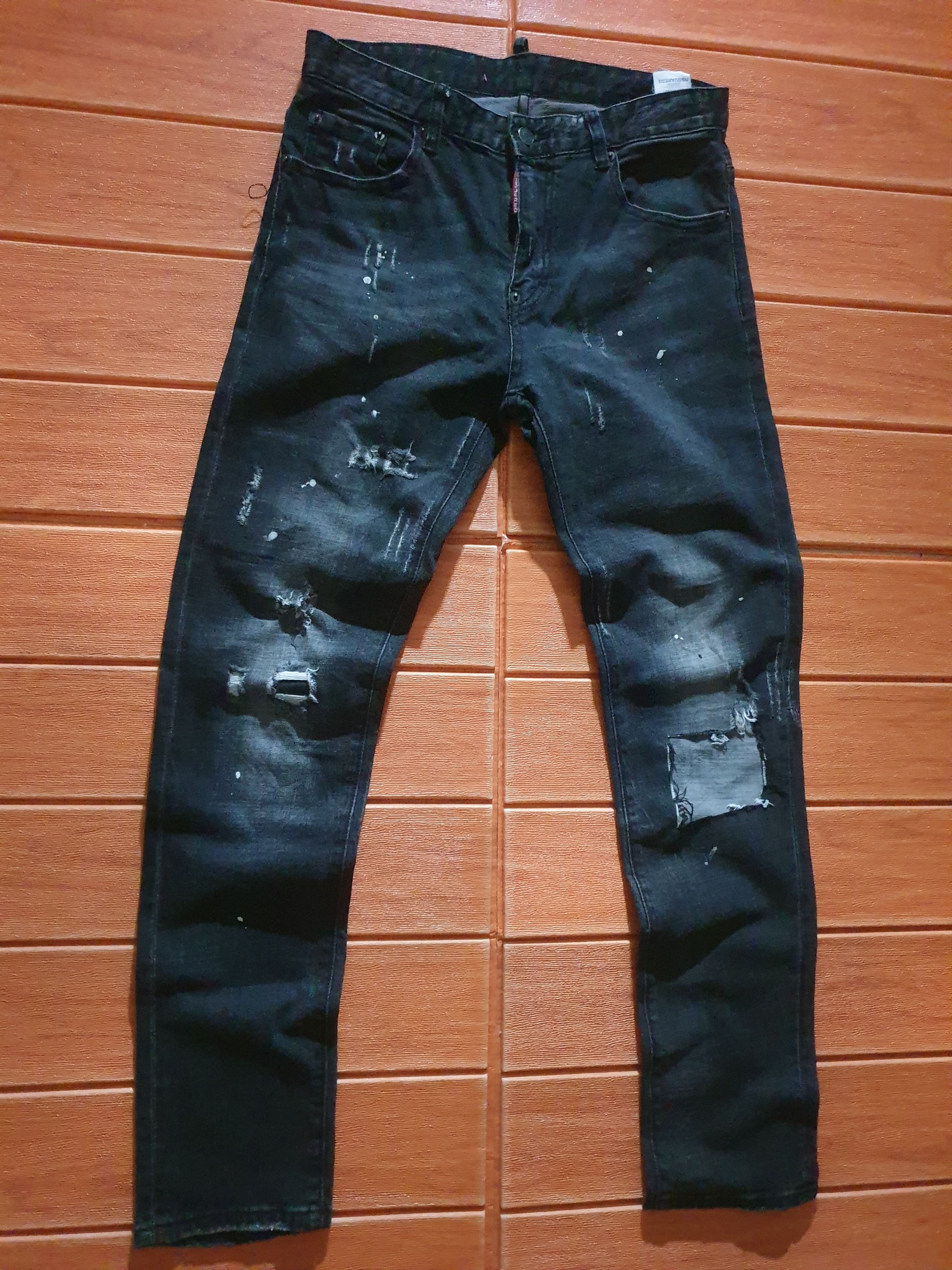 Dsquared2 💥Dsquared2 distressed denim jeans Size US 31 - 7 Thumbnail