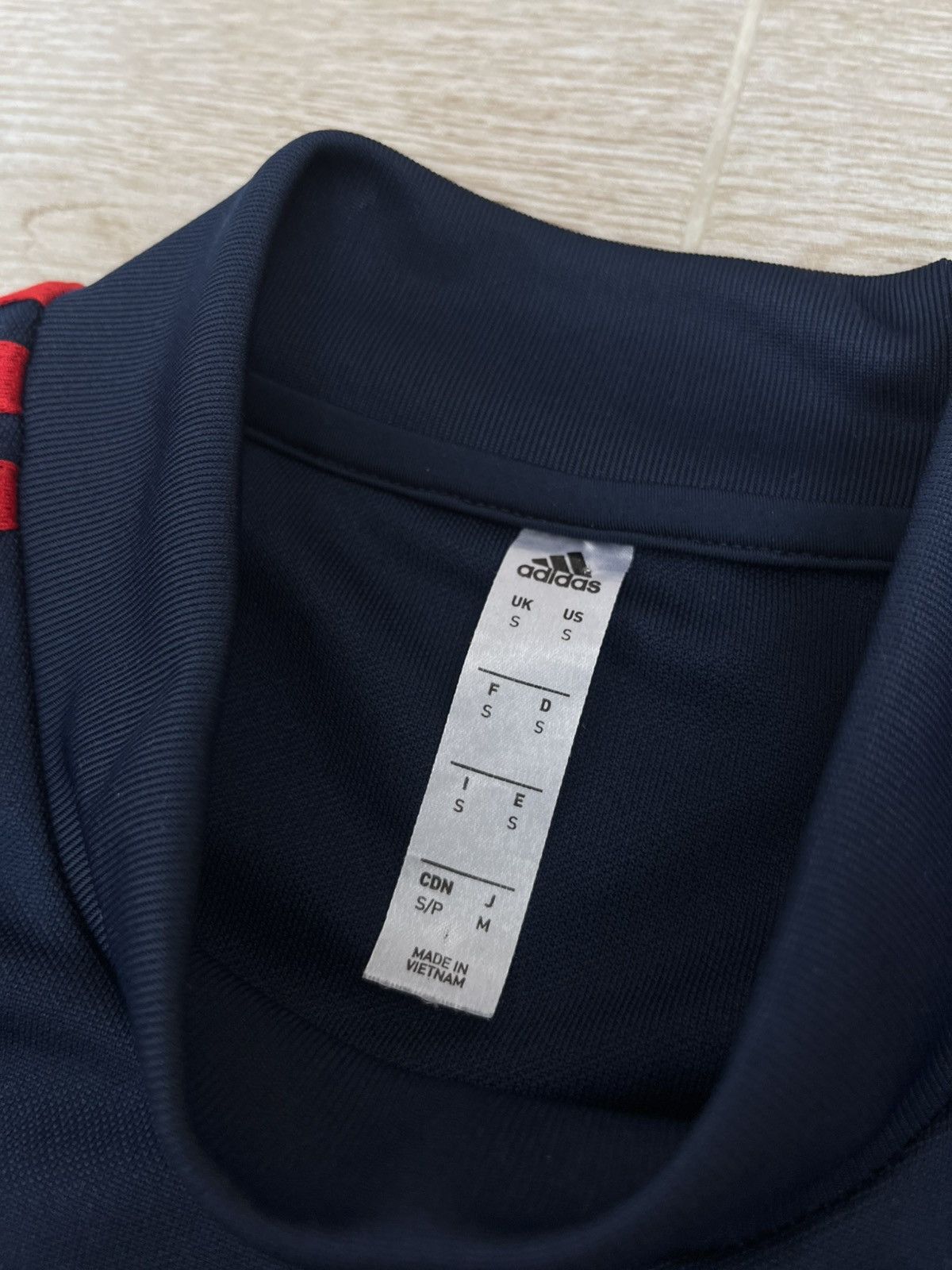 Adidas Adidas Arsenal 2019/2020 Football Training Top Jersey Size US S / EU 44-46 / 1 - 3 Thumbnail