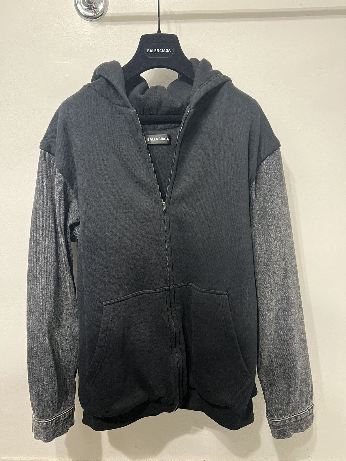 Balenciaga Balenciaga two pieces Denim jacket Size US S / EU 44-46 / 1 - 3 Thumbnail