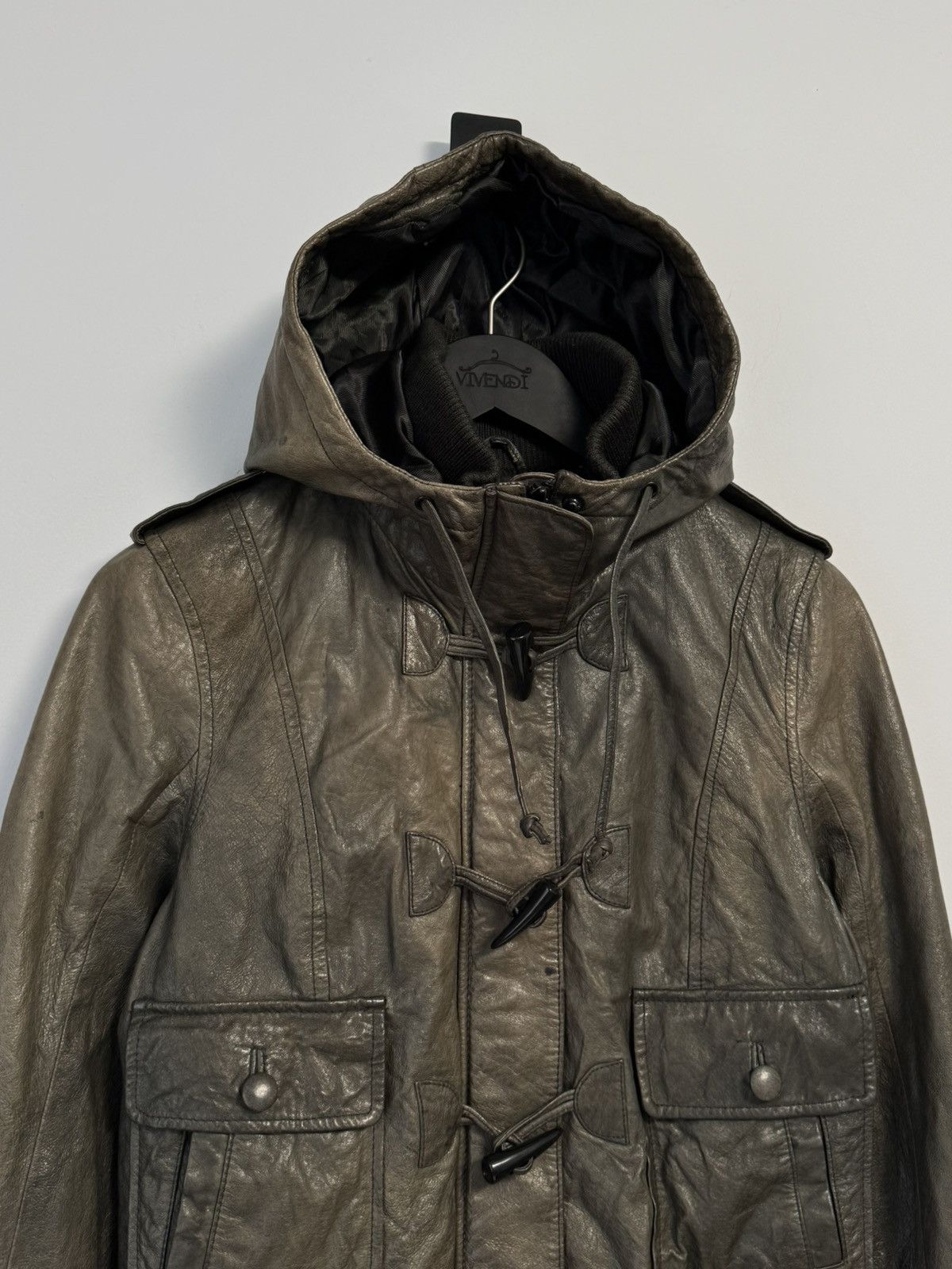 Levi's Levi’s Vintage Leather Jacket Y2K style hype women’s Size M / US 6-8 / IT 42-44 - 2 Thumbnail