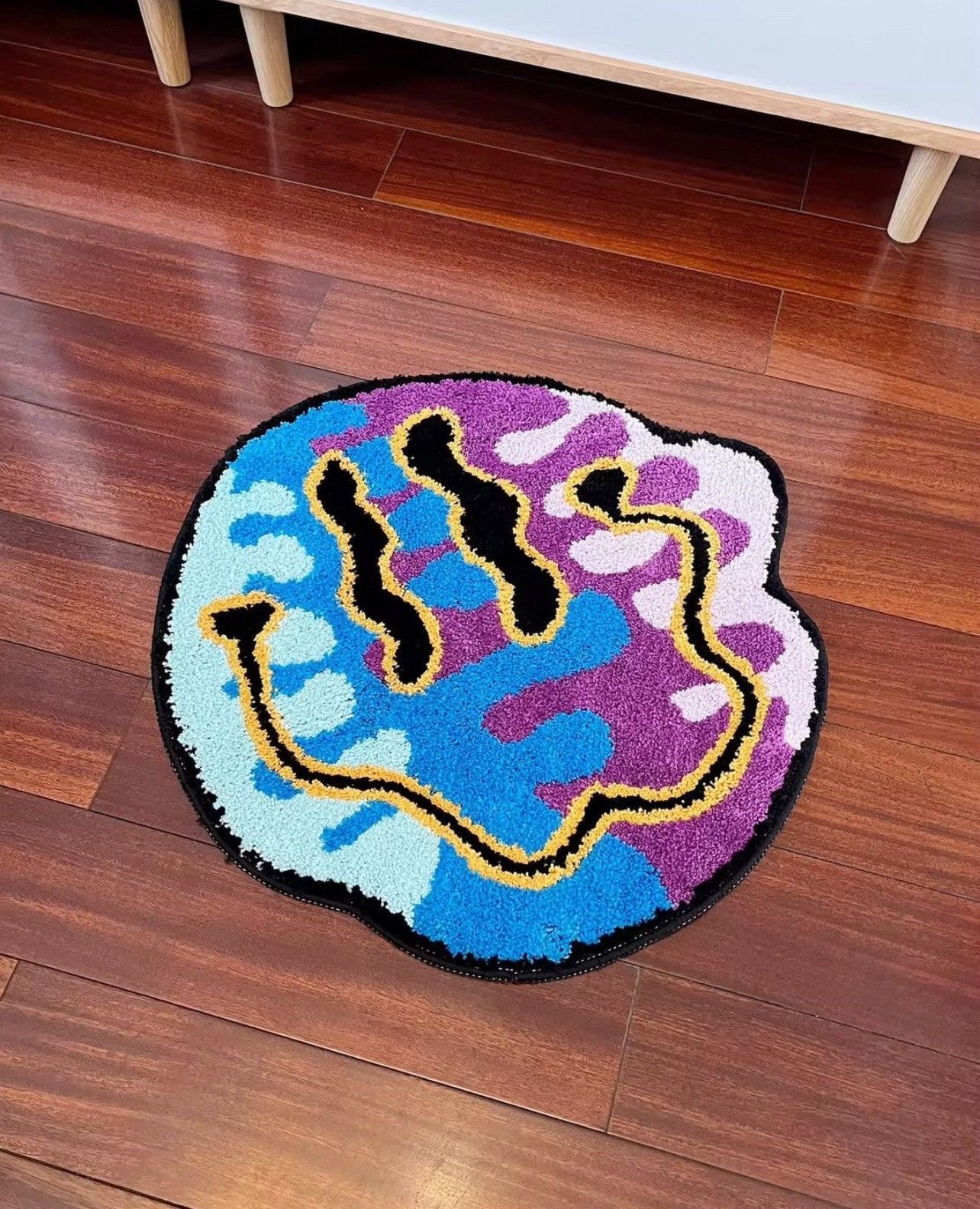 Other 60 X 60 cm Trippy Smiling Tufted Rug Size ONE SIZE - 3 Thumbnail