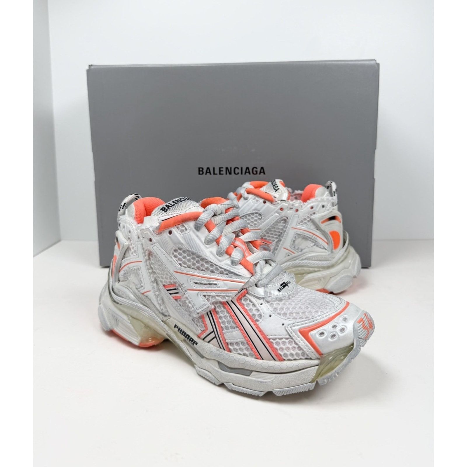 Balenciaga Size 34EU/4W - Balenciaga Runner Sneakers orange NEW Size US 4 / IT 34 - 2 Thumbnail