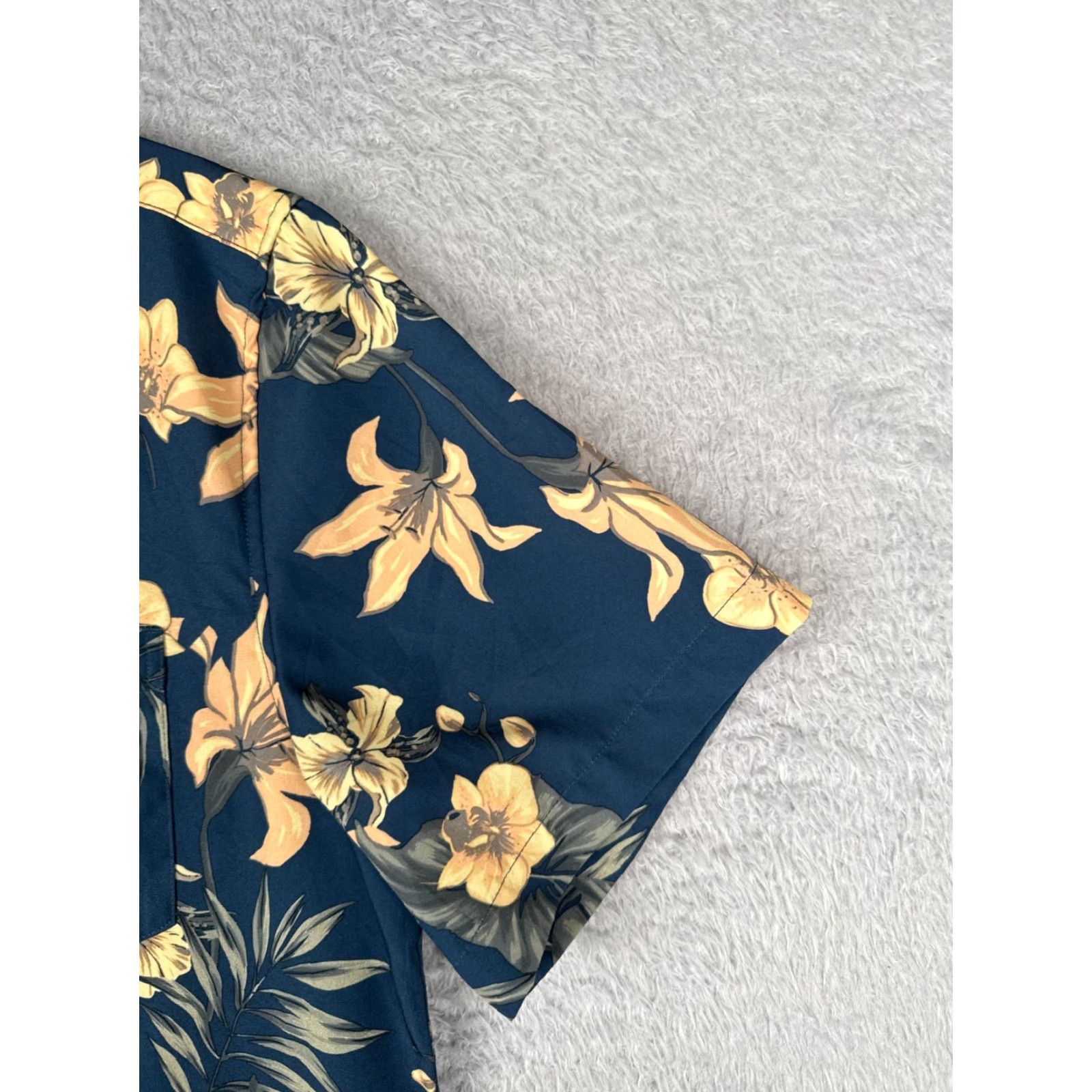 Lapointe Seapointe Shirt Men Medium Blue Yellow Floral Button-Up Hawaiian Size US M / EU 48-50 / 2 - 2 Thumbnail