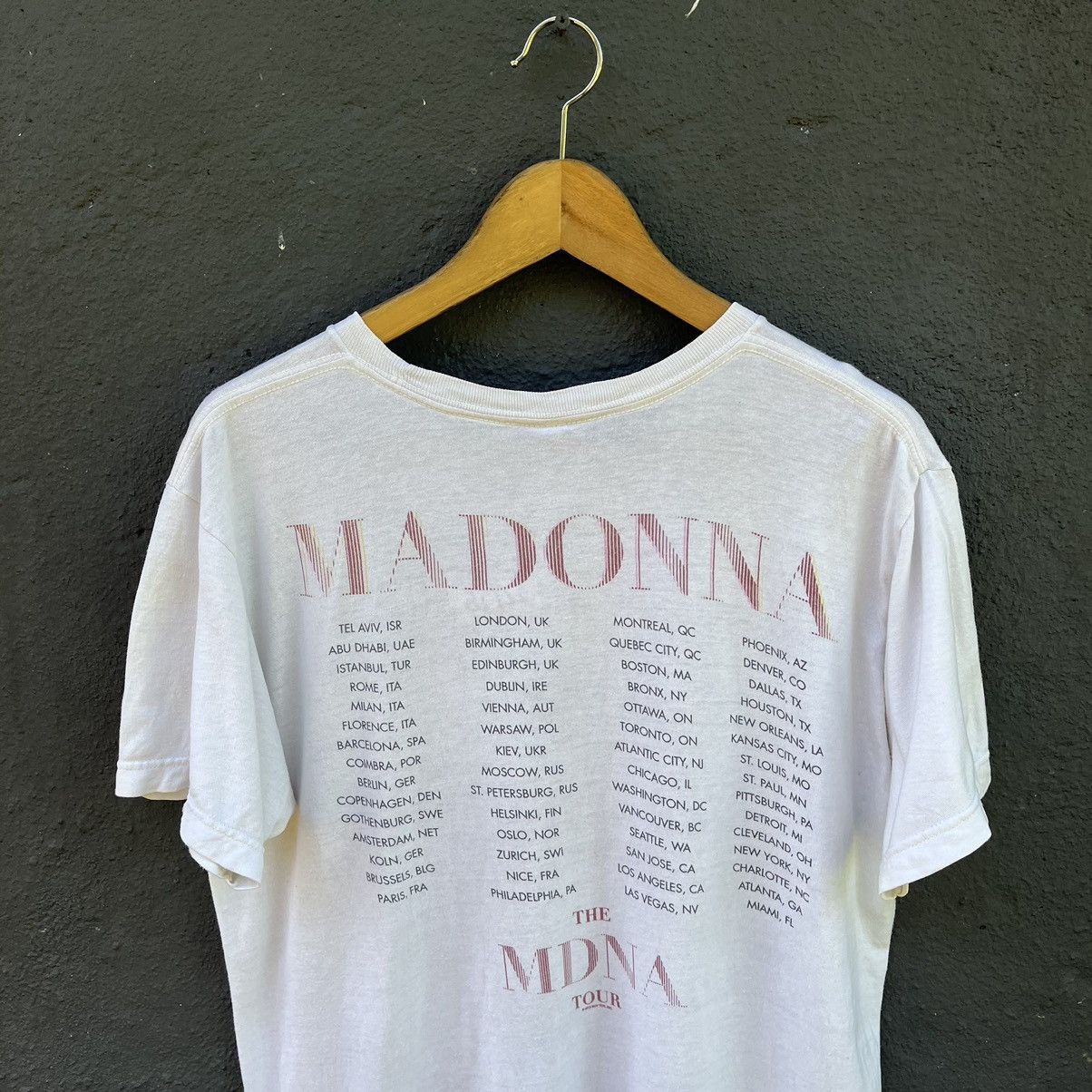 Band Tees Thrashed Vintage Madonna Band Tee Size US M / EU 48-50 / 2 - 4 Thumbnail