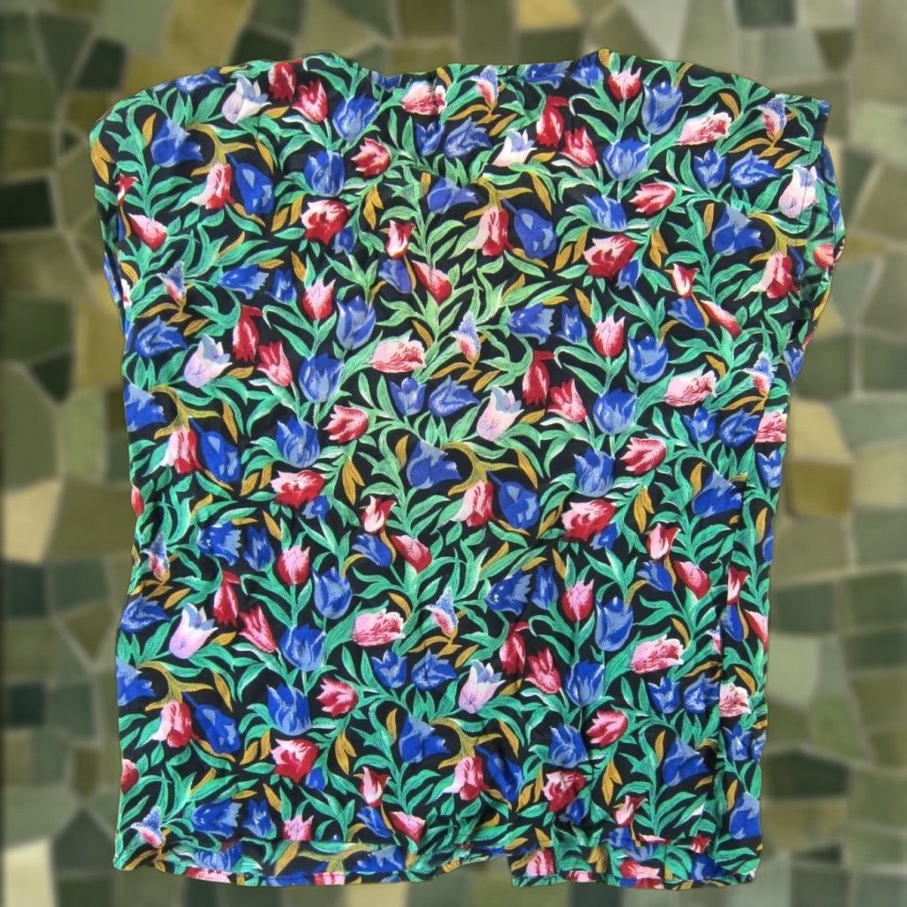 Vintage VINTAGE Royal Silk Cap Sleeve Button-Up Blouse 3/4 Sleeve Floral Silk Green Small Women's Boys/Men's? Size S / US 4 / IT 40 - 1 Thumbnail
