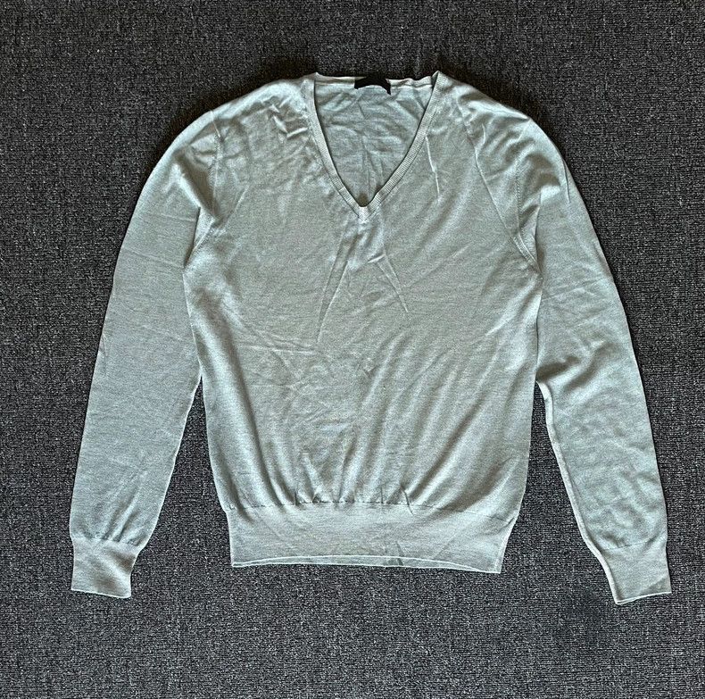 Prada Prada V-Neck Wool Sweater-yf Size US L / EU 52-54 / 3 - 1 Thumbnail