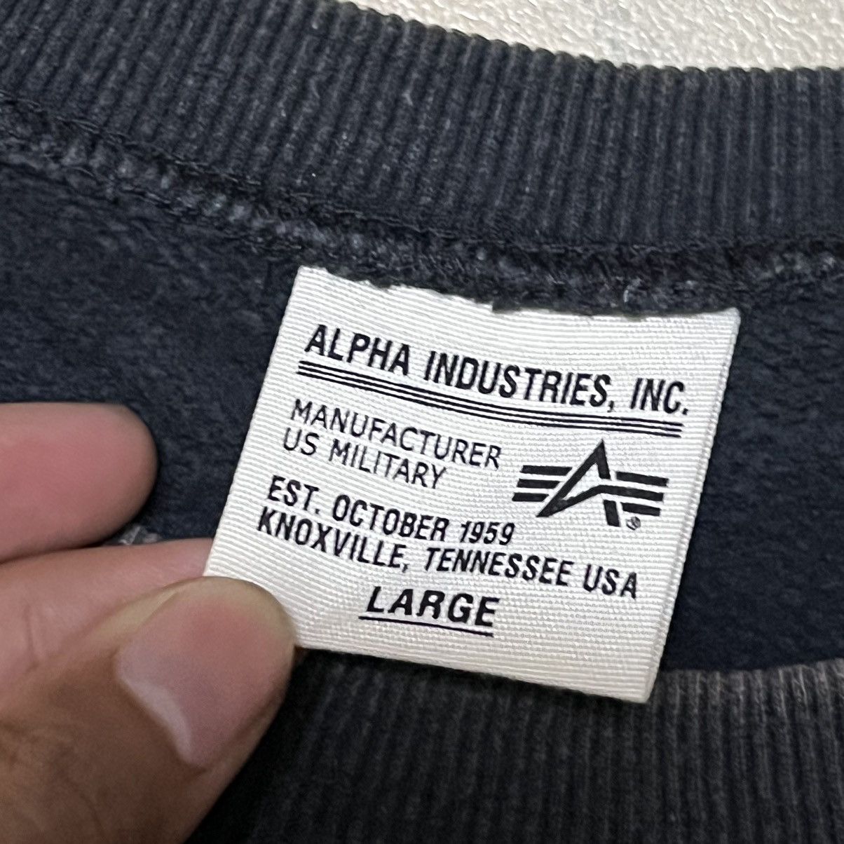 Alpha Industries × Vintage Vintage Alpha Industries Sweatshirt Size US L / EU 52-54 / 3 - 8 Thumbnail