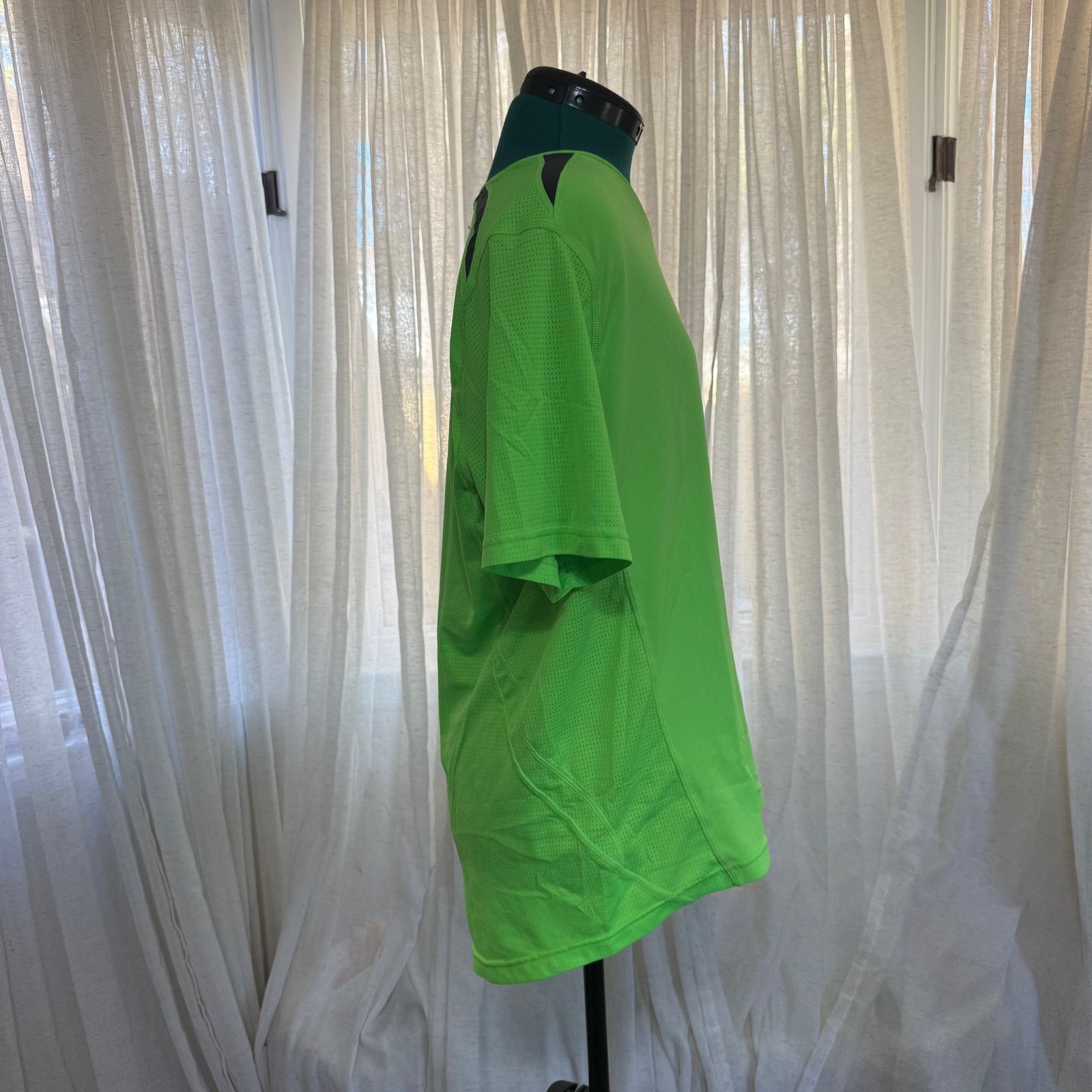 Champion Champion Neon Green Running Tee | Sz L Size US L / EU 52-54 / 3 - 4 Thumbnail