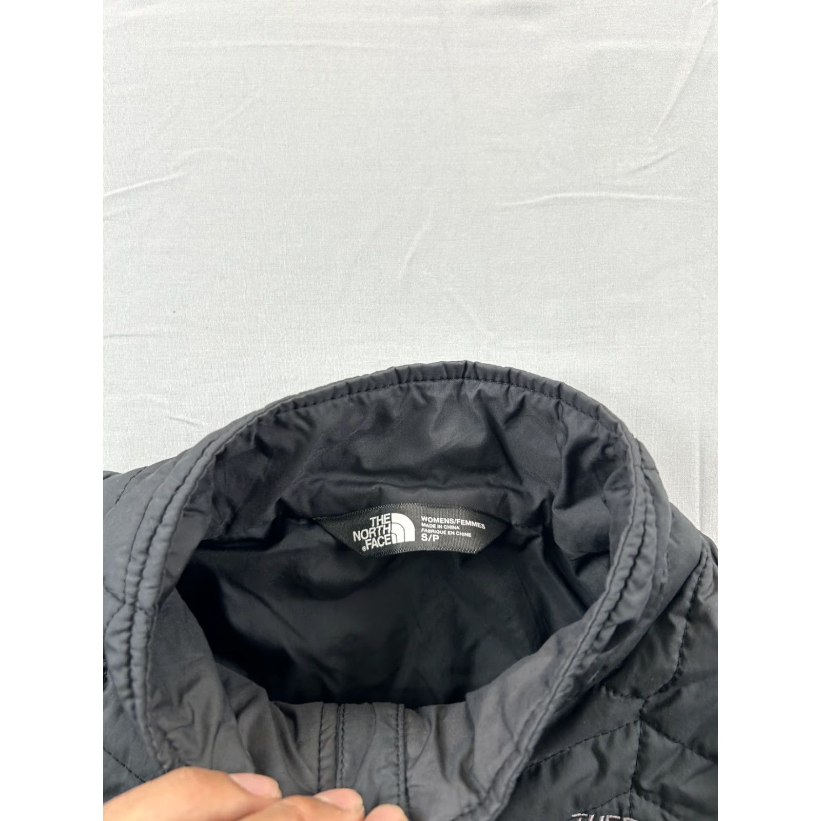The North Face The North Face Jacket Womens Small Black Quilted Insulated Full Zip Nylon Size S / US 4 / IT 40 - 3 Thumbnail