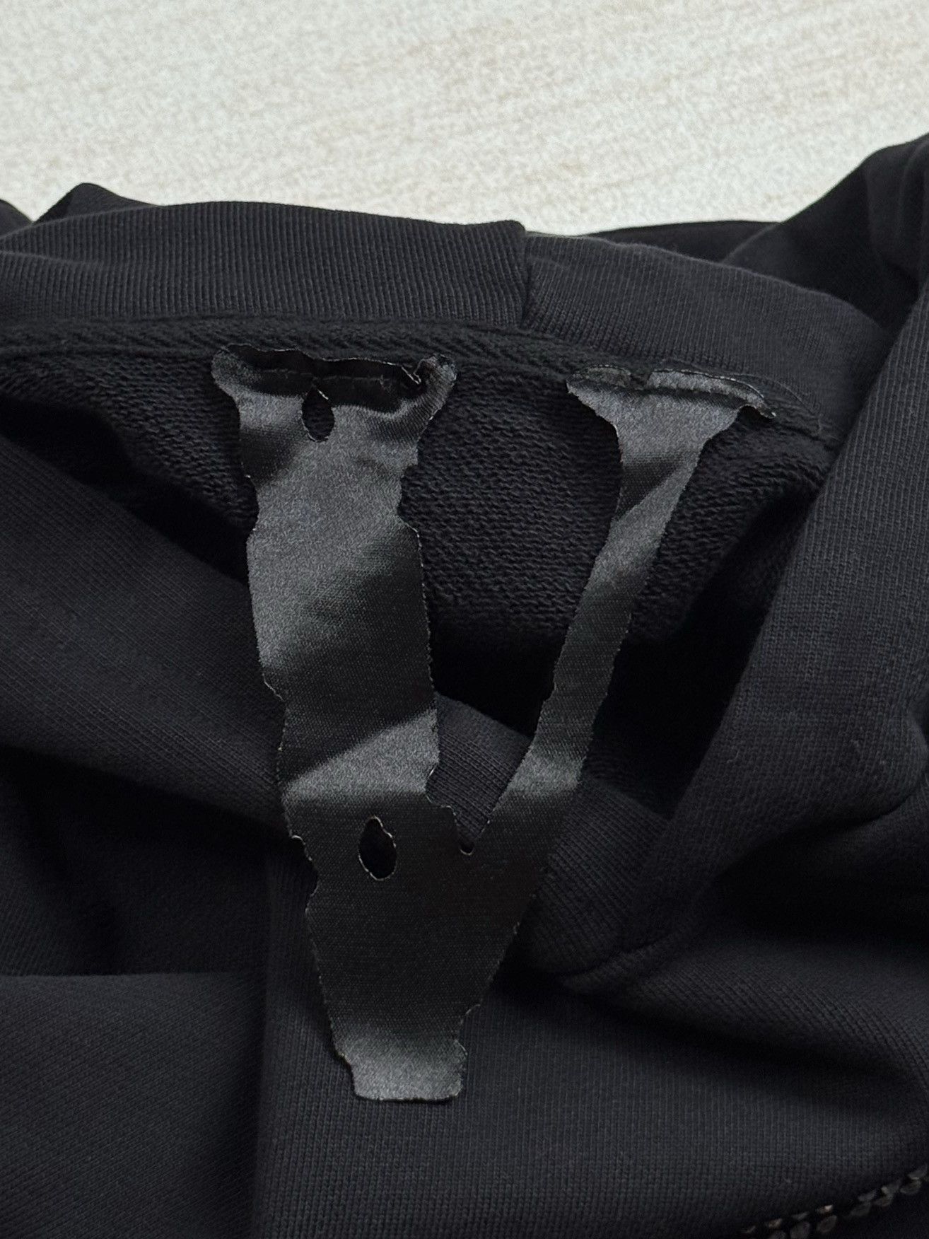 Vlone Rainstone hoodie M Size US M / EU 48-50 / 2 - 11 Thumbnail
