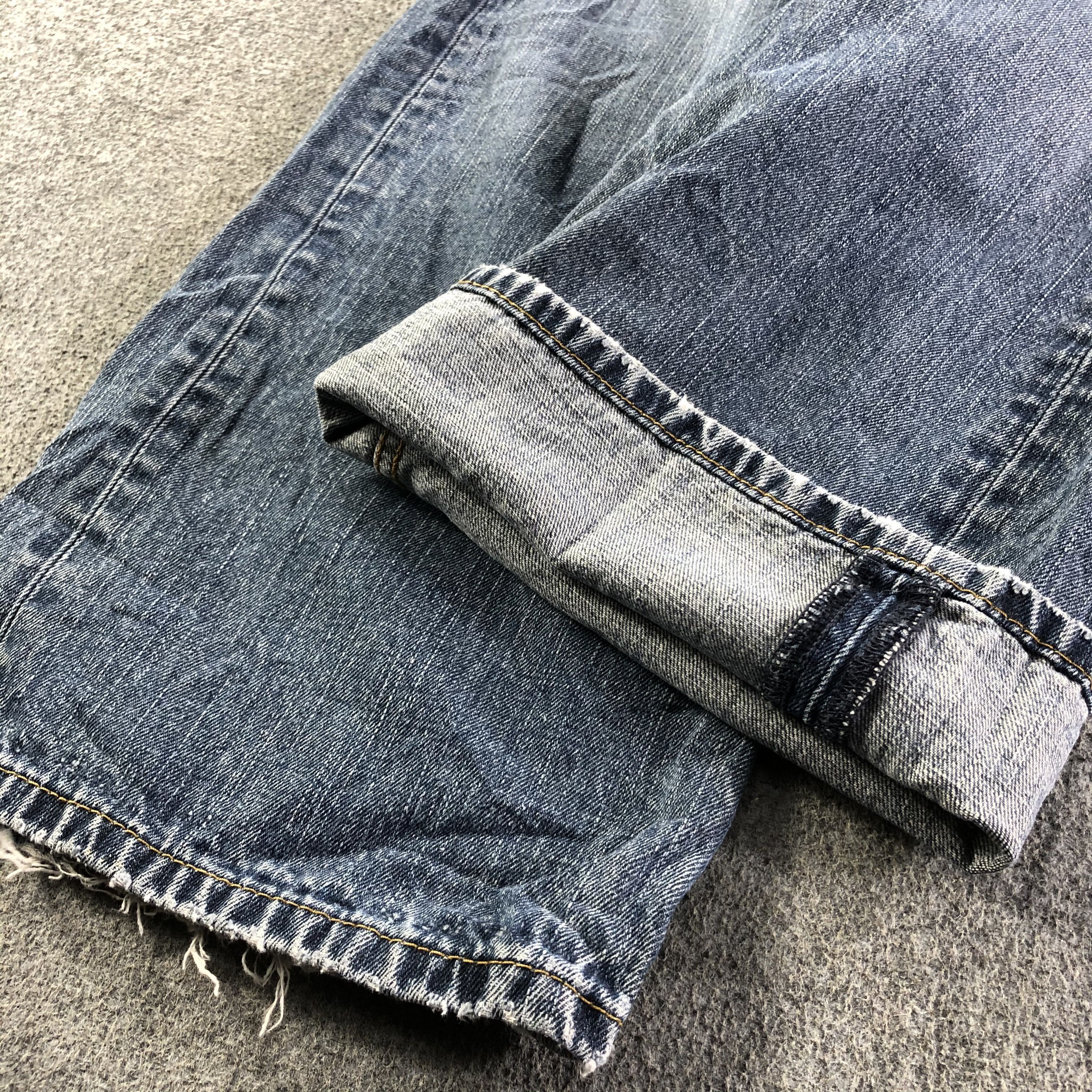Levi's Vintage Levis 569 Jeans-J4206 Size US 37 - 7 Thumbnail