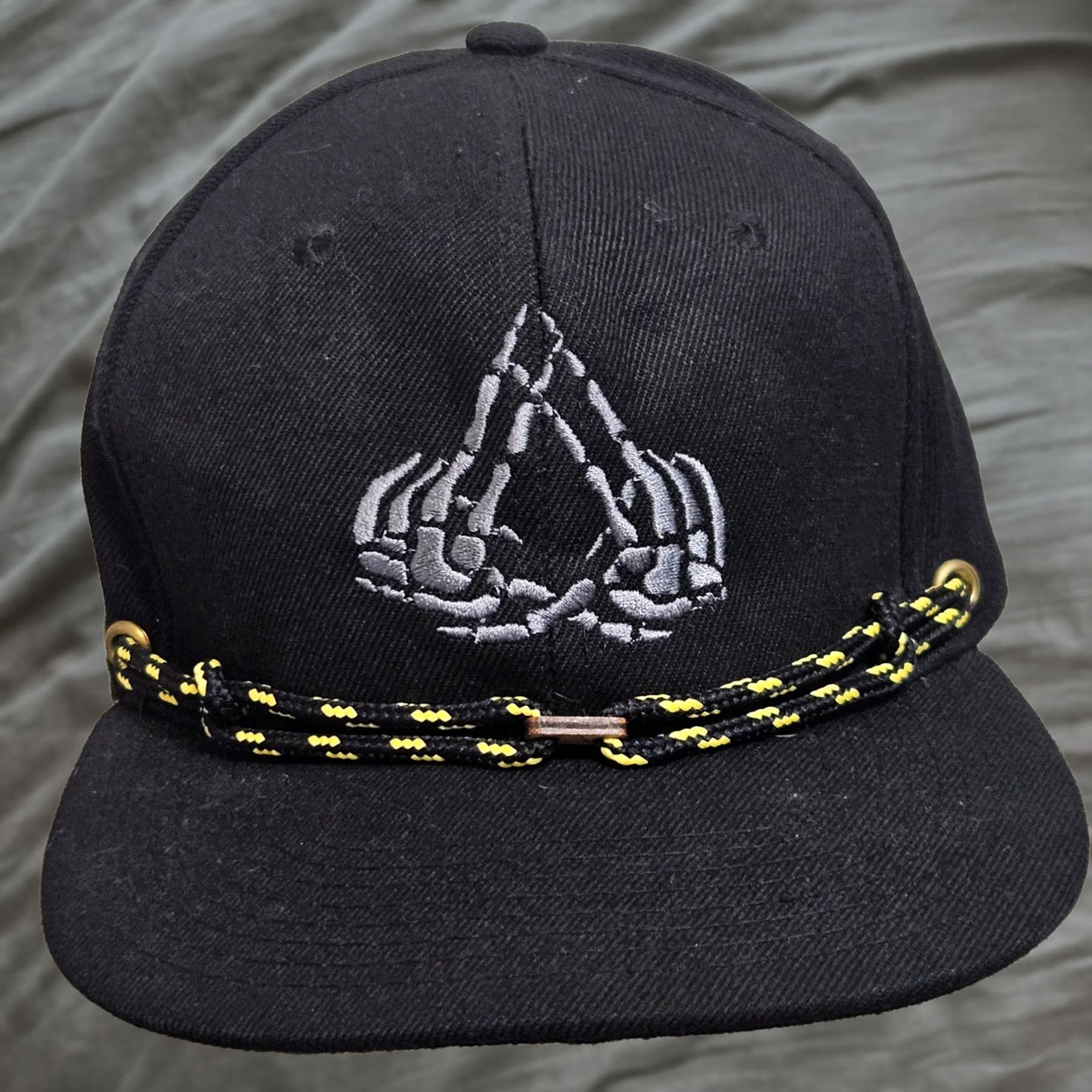 Logo 7 Findlay Hat Black Snapback Skeleton Hands Logo Rope One Size Mens Size ONE SIZE - 1 Thumbnail