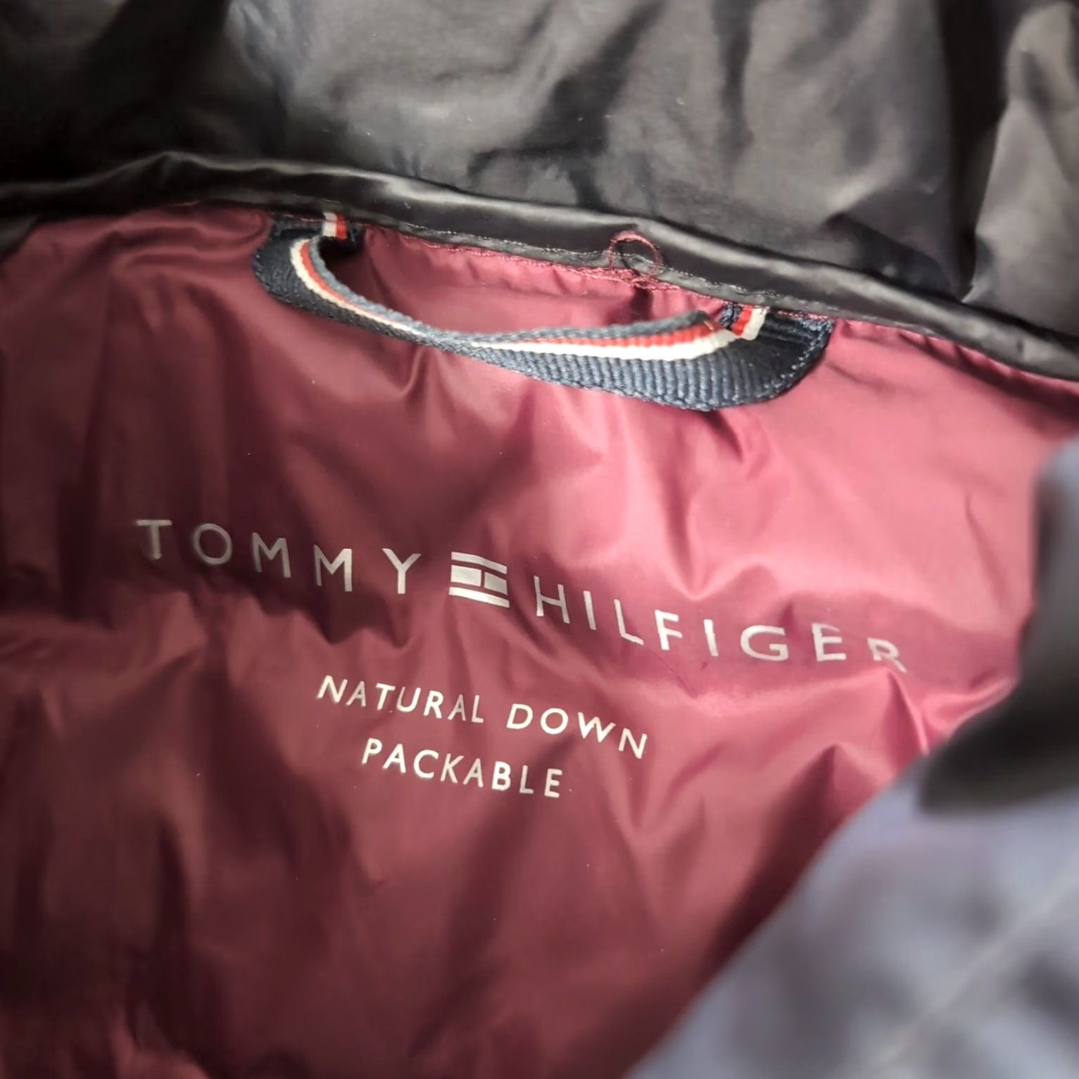 Tommy Hilfiger Tommy Hilfiger Puffer Jacket Womans Sz S Black Down Packable Zip Coat Size S / US 4 / IT 40 - 2 Thumbnail