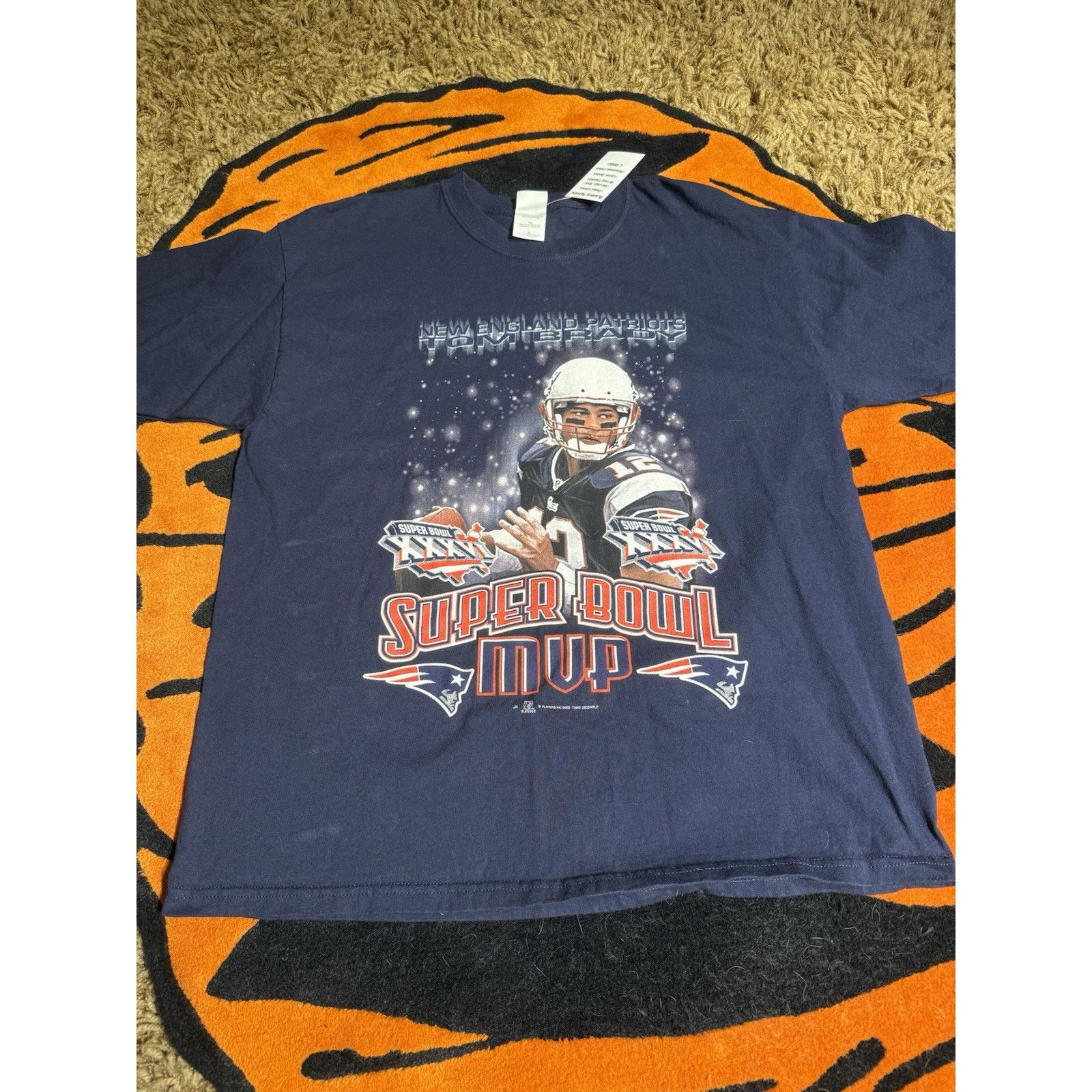 Majestic Vintage Tom Brady MVP 2002 T-shirt New England Patriots Size US XL / EU 56 / 4 - 1 Thumbnail