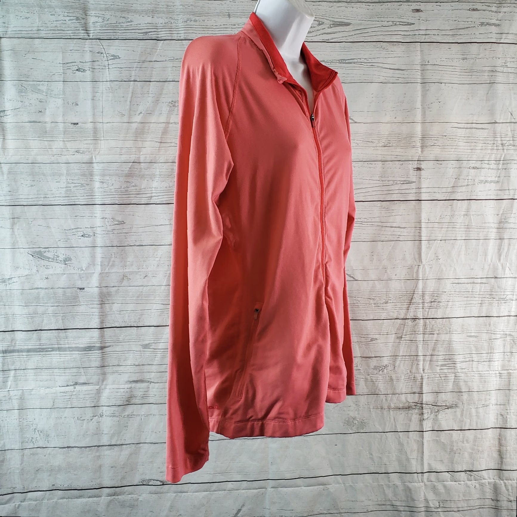 Mountain Hardwear Mountain Hardwear Womens Jacket Sz Large Solid Pink Full Zip Long Sleeve Size L / US 10 / IT 46 - 3 Thumbnail
