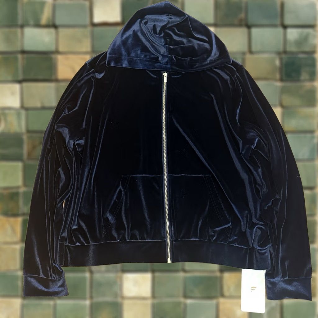 Fabletics Fabletics Hoodie Velour Women’s 1X Deep Navy Blue NWT Full Zip Leaf 92% Polyester/8% Elastane Hand Wash Only Womens Size XL / US 12-14 / IT 48-50 - 1 Thumbnail