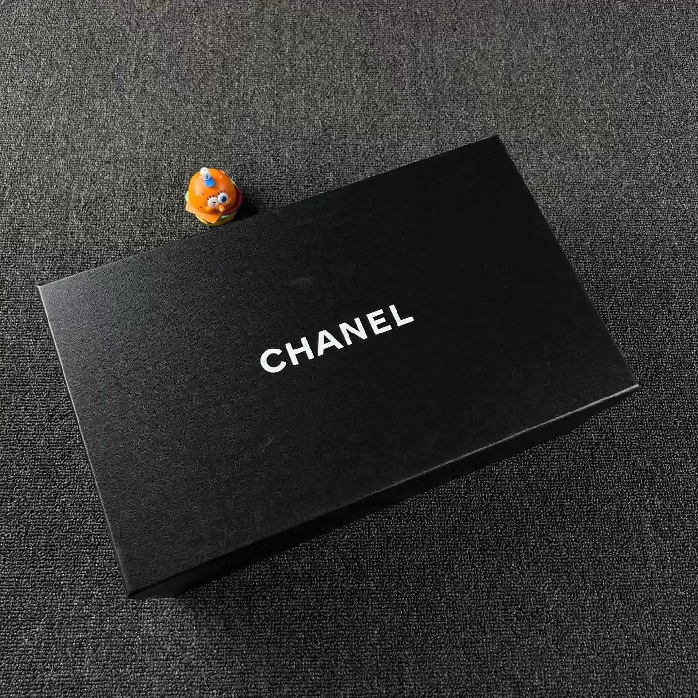 Chanel Chanel black and gray colorblock knit sneakers W38 Size US 7.5 / IT 37.5 - 8 Thumbnail