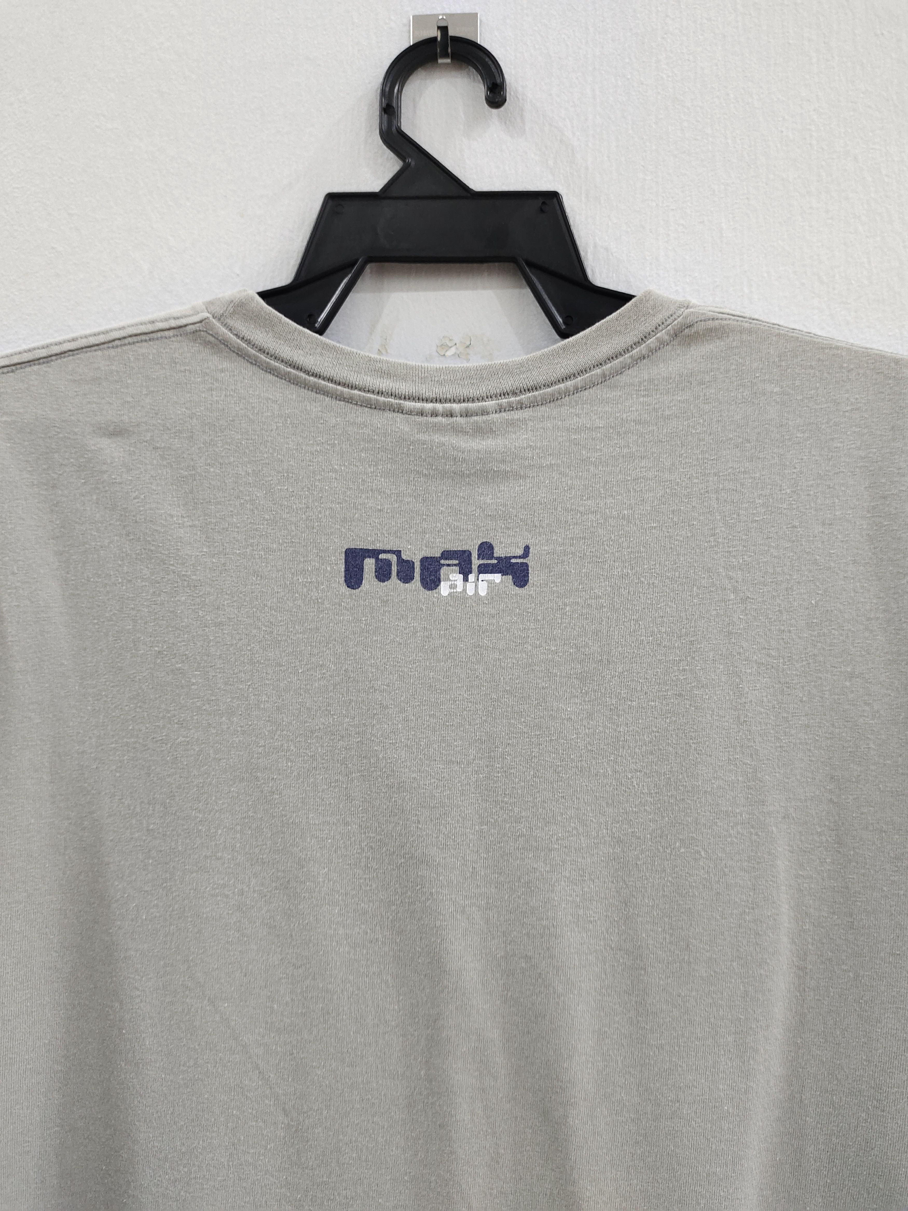 Nike × Vintage Vintage 00s Nike Max Air Very Rare T-shirt Size US L / EU 52-54 / 3 - 4 Thumbnail