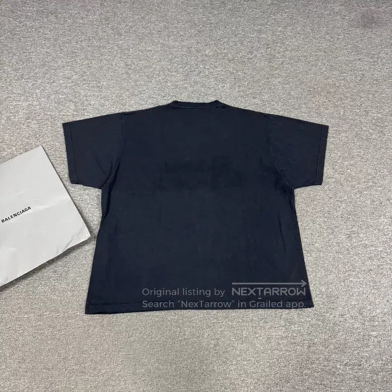 Balenciaga Balenciaga Golden Sand Shiny Print Round Neck Short Sleeve Size US XL / EU 56 / 4 - 2 Thumbnail
