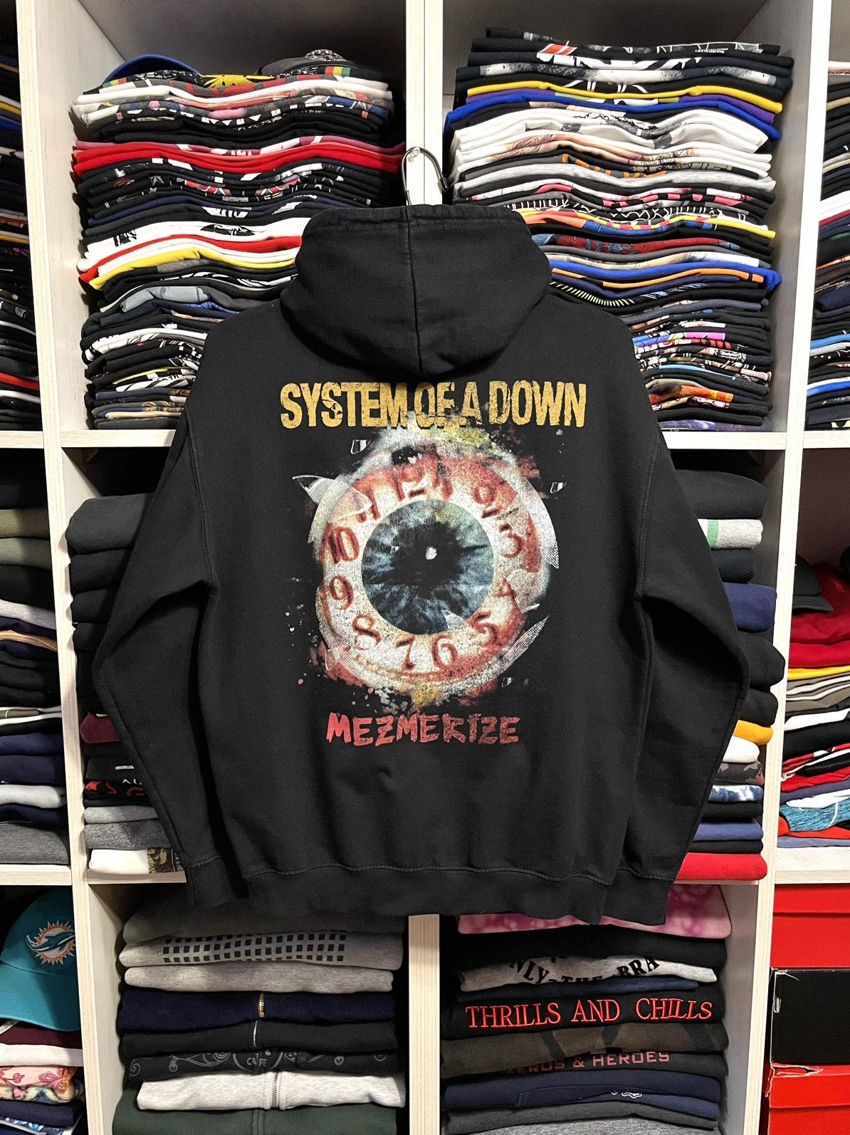 Vintage Vintage Y2K System Of A Down Mezmerize SOAD Rock Band Hoodie Size US M / EU 48-50 / 2 - 1 Thumbnail