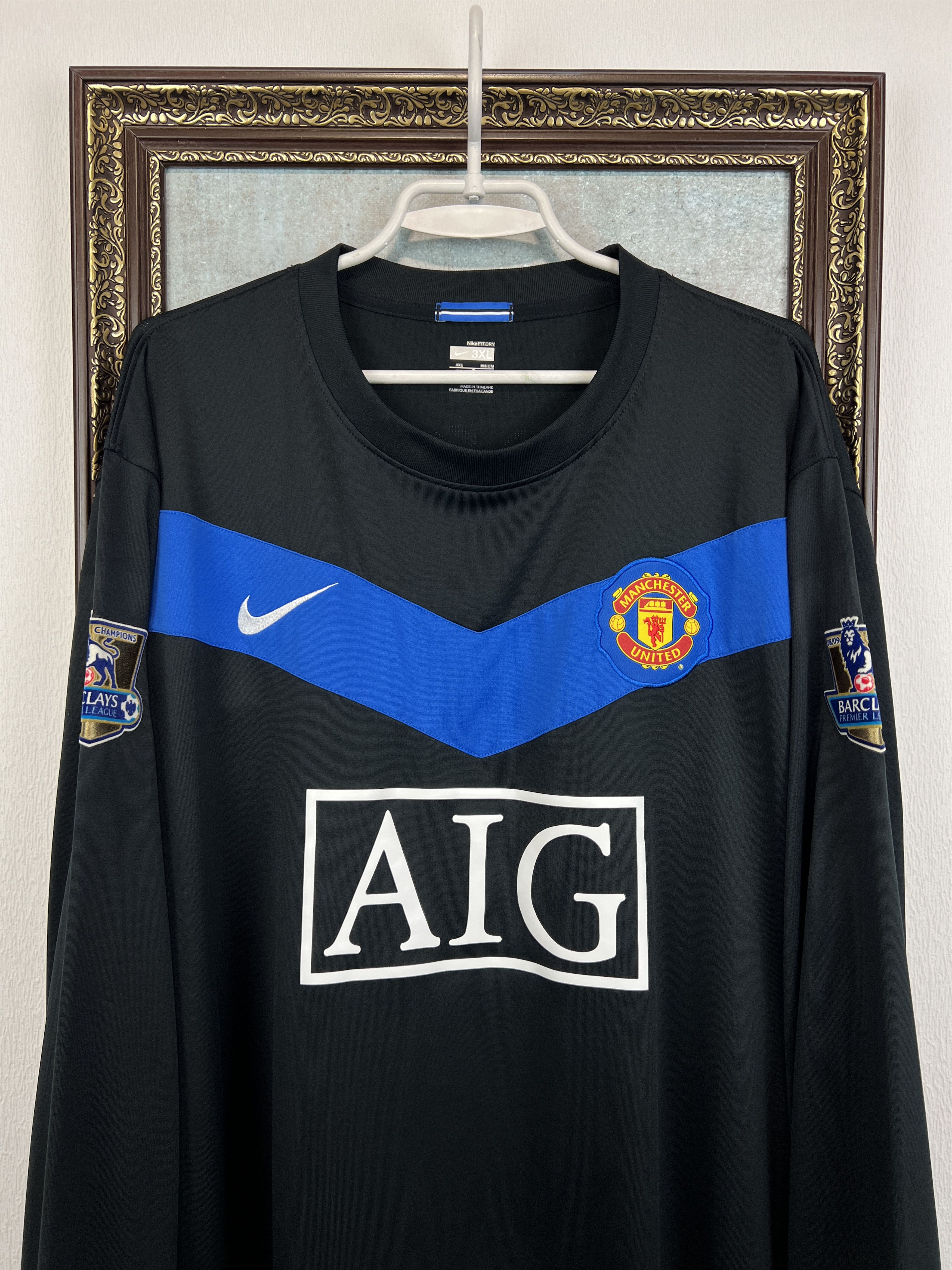 Nike Manchester United football shirt Carrick Long Sleeve Jersey Size US XXL / EU 58 / 5 - 3 Thumbnail