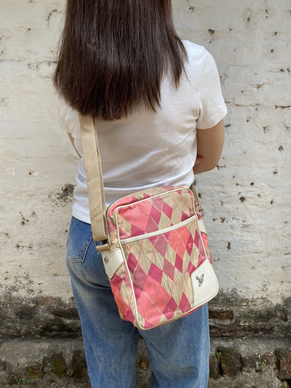 Vivienne Westwood VIVIENNE WESTWOOD PINK PATERN SLING BAG 🐎 Size ONE SIZE - 1 Thumbnail