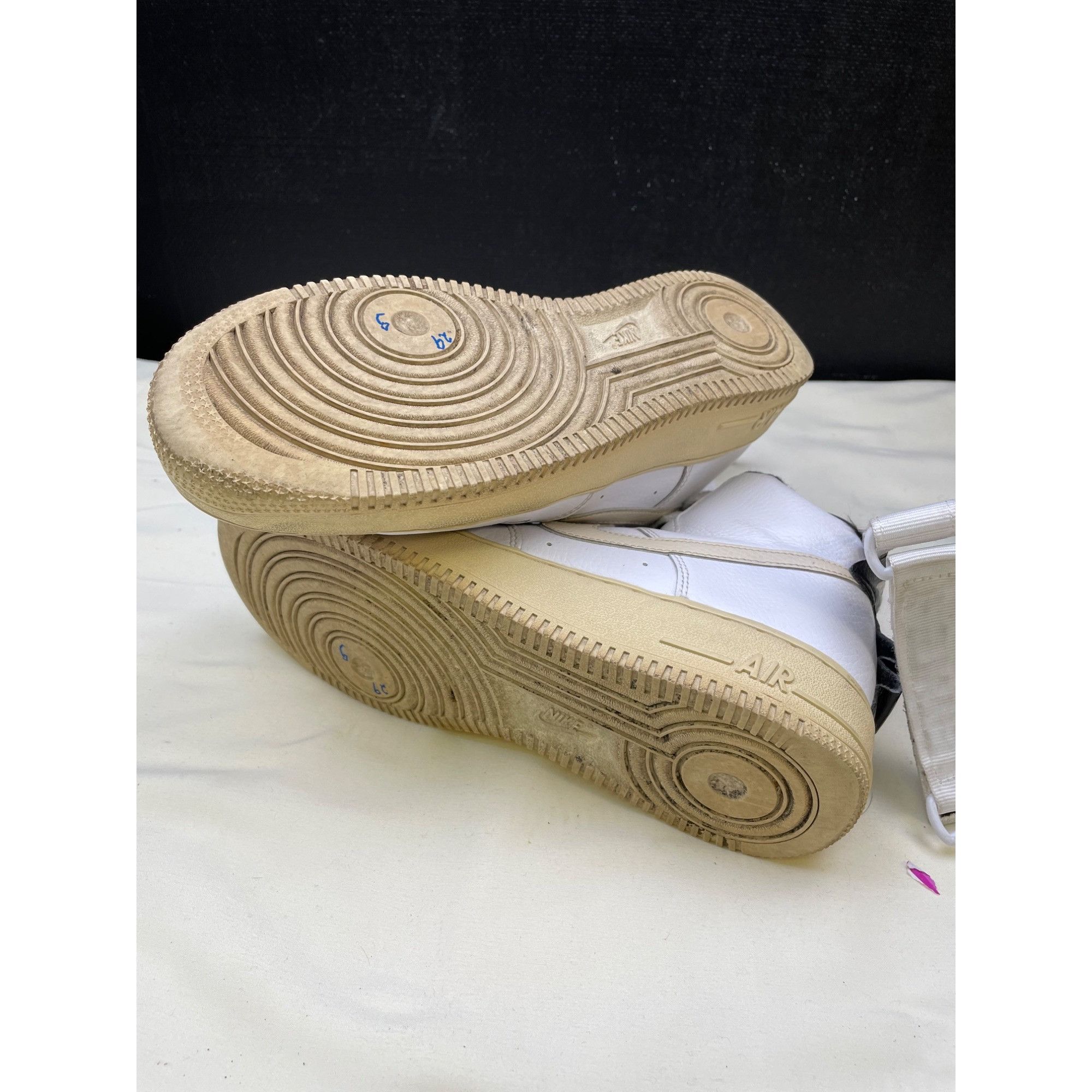 Nike Nike Air Force 1 Womens White Beige Sneakers Shoes Size 8 SK Size US 8 / IT 38 - 8 Thumbnail