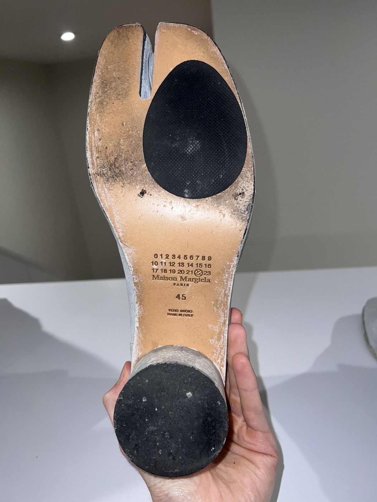 Maison Margiela Maison Margiela rare concrete painted tabi boots Size US 12 / EU 45 - 7 Thumbnail