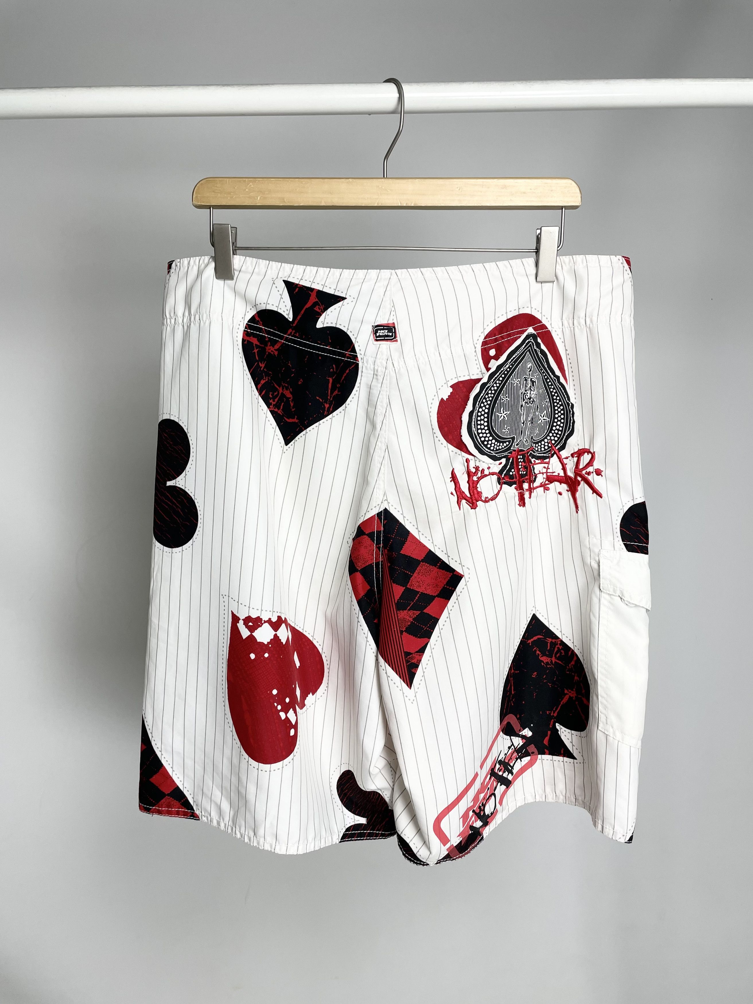 No Fear No Fear Vintage Skulls Full Printed Y2K White Cargo Shorts Size US 36 / EU 52 - 11 Thumbnail
