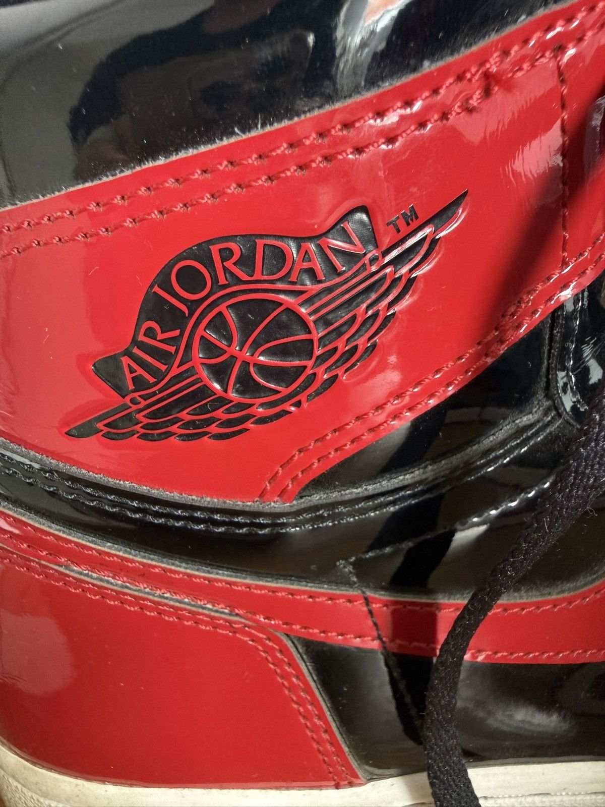 Nike Nike Air Jordan 1 Patent Bred Gloss EU44 Size US 10.5 / EU 43-44 - 15 Thumbnail