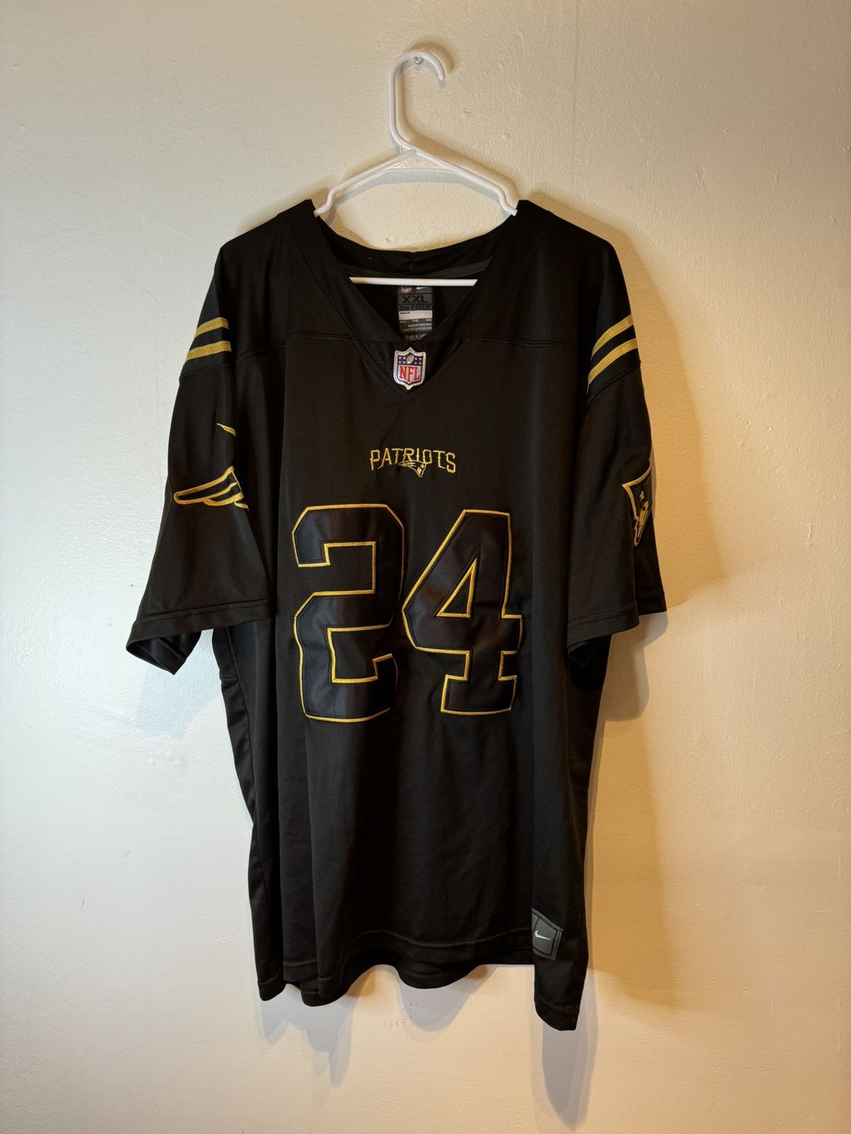 Nike Nike New England Patriots Stephon Gilmore NFL Jersey XXL Size US XXL / EU 58 / 5 - 1 Thumbnail