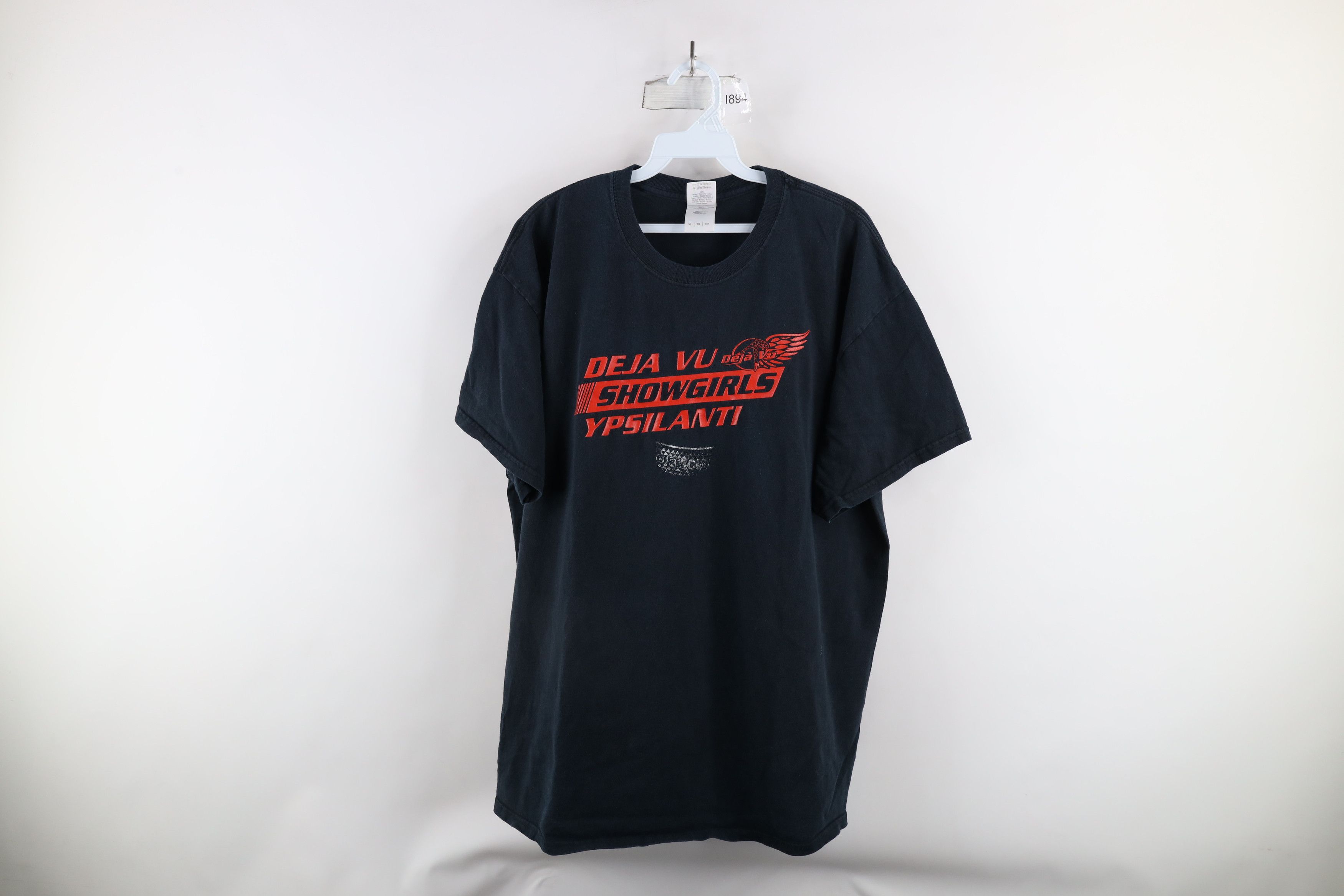 Vintage Vintage Streetwear Out Deja Vu Showgirls Strip Club T-Shirt Size US XL / EU 56 / 4 - 1 Thumbnail
