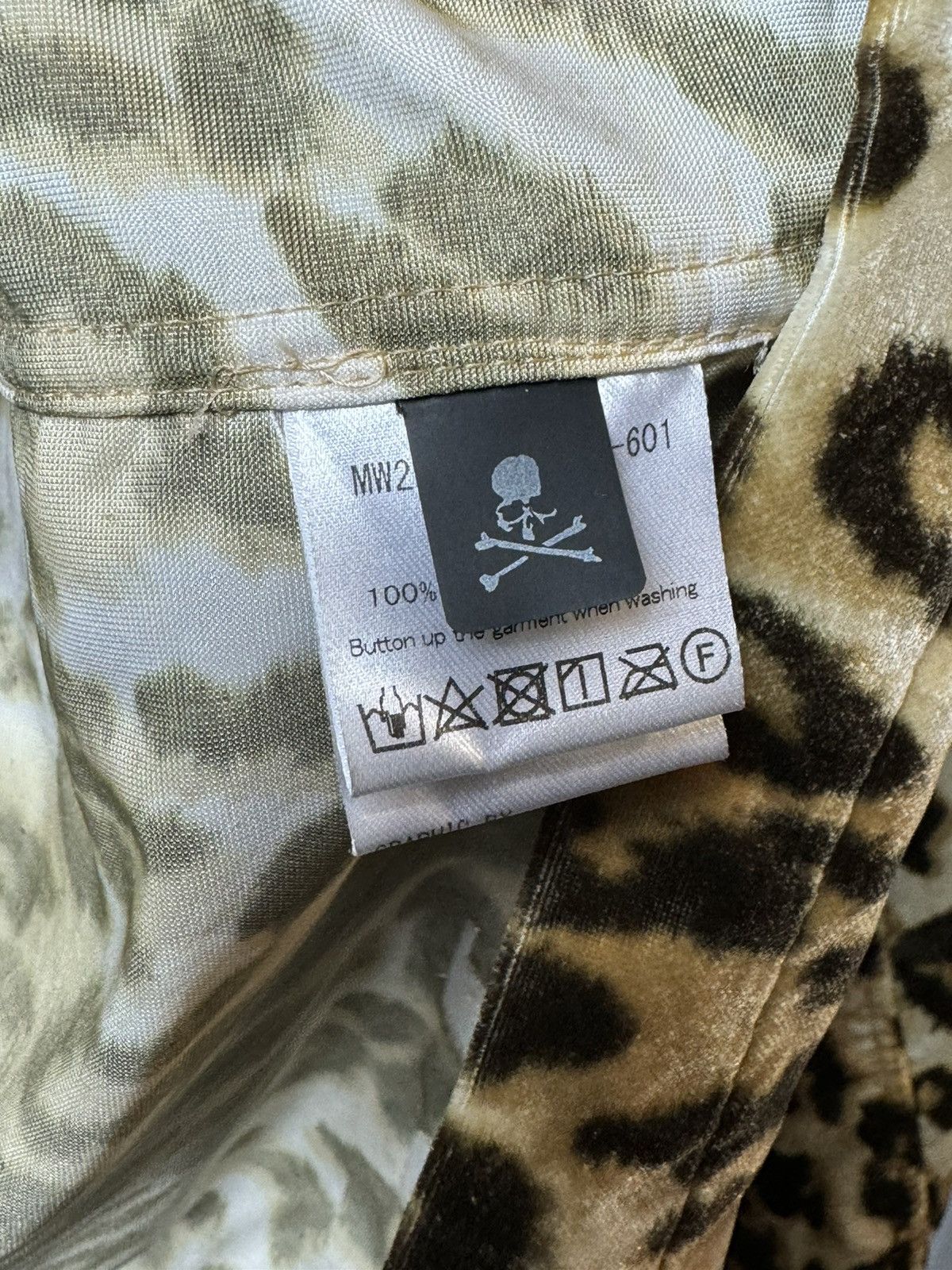Mastermind Japan Mastermind Japan Cheetah Button Up Shirt New - Medium Size US M / EU 48-50 / 2 - 9 Thumbnail