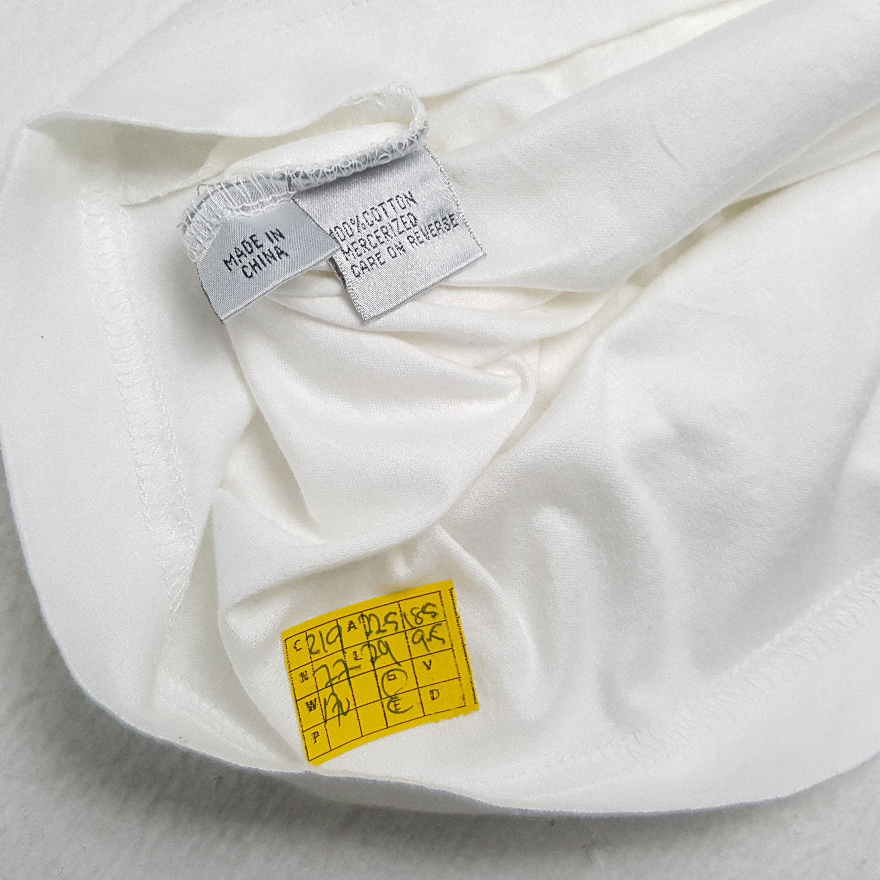 Vintage × Yves Saint Laurent Vintage YVES SAINT LAURENT Italian Fashion Brand T-Shirts Size US L / EU 52-54 / 3 - 4 Thumbnail