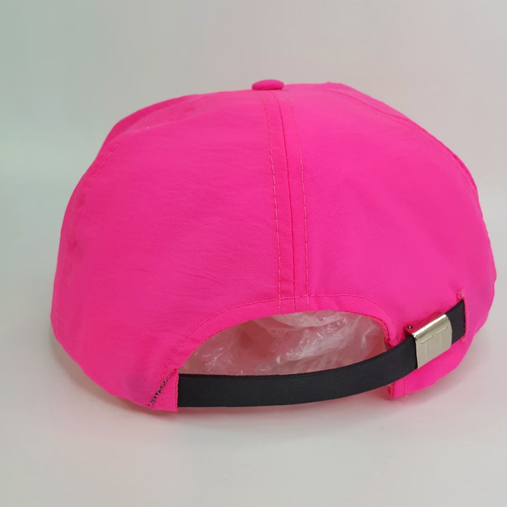 Vintage VINTAGE Town Talk Pink Trucker Hat Adult Adjustable Snapback Nylon Polyester Embroidered Breathable Retro Cap 80s 90s USA USA Size ONE SIZE - 5 Thumbnail